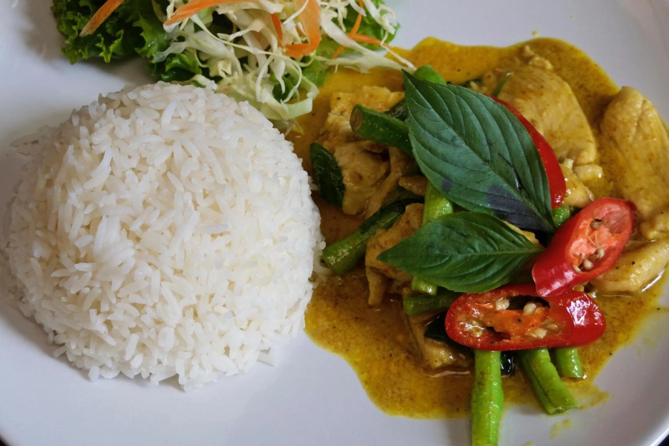 Restaurant/places to eat in Sugar and Spice Inn