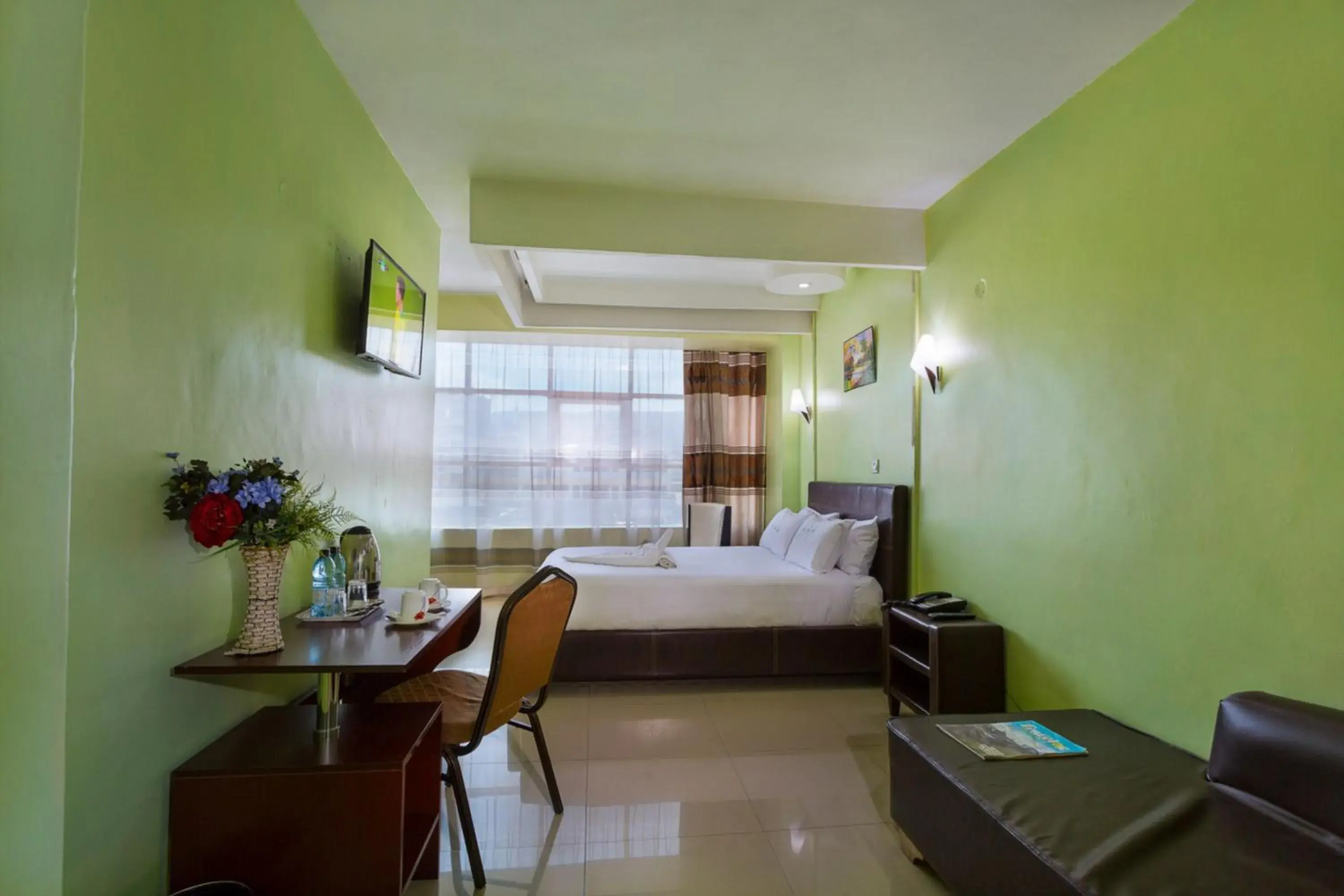 Deluxe Double Room in Legacy Hotel and Conference Centre ltd Deluxe Double Room in Legacy Hotel and Conference Centre ltd