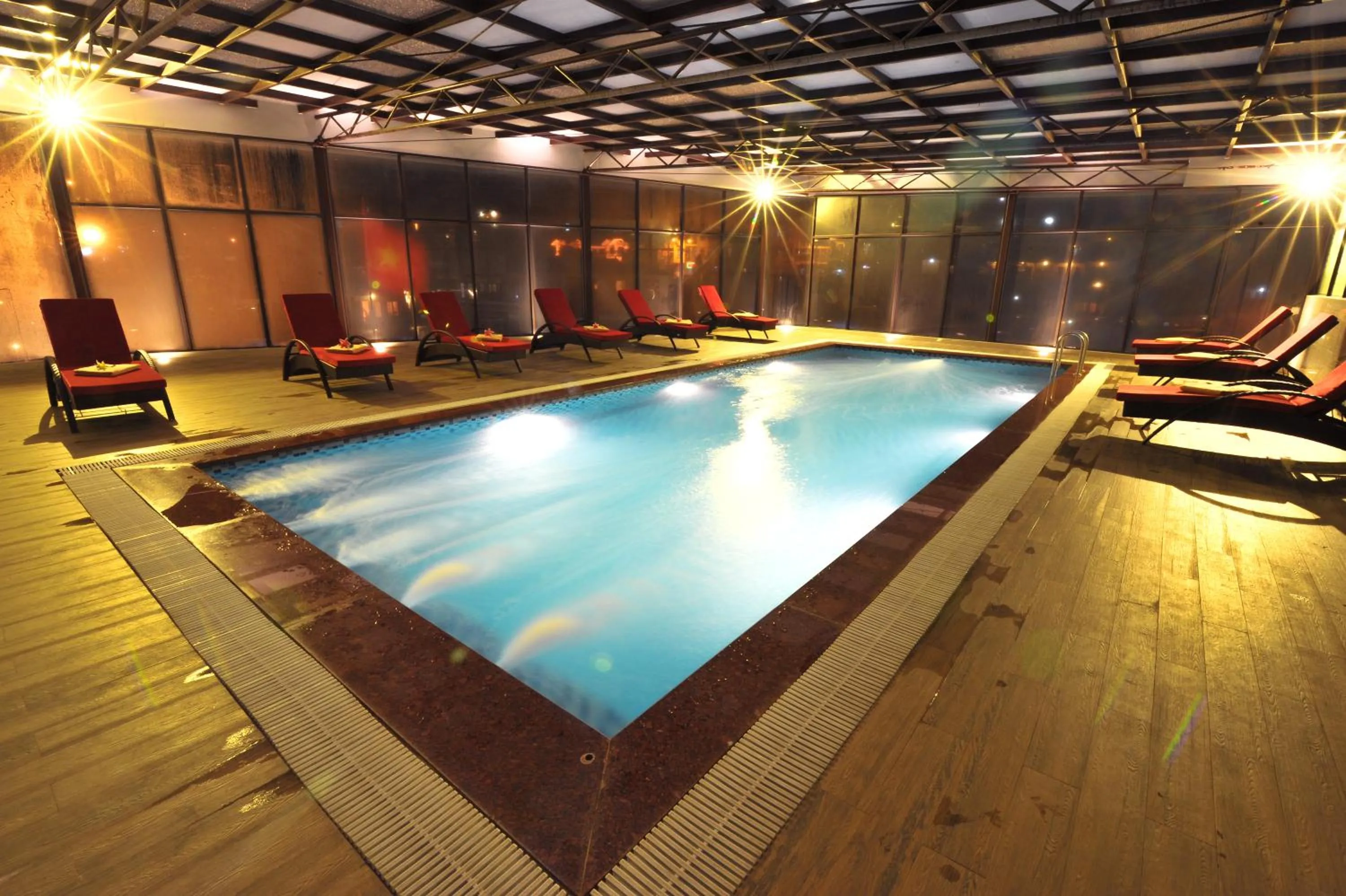 Swimming pool in Amazing Hotel Sapa