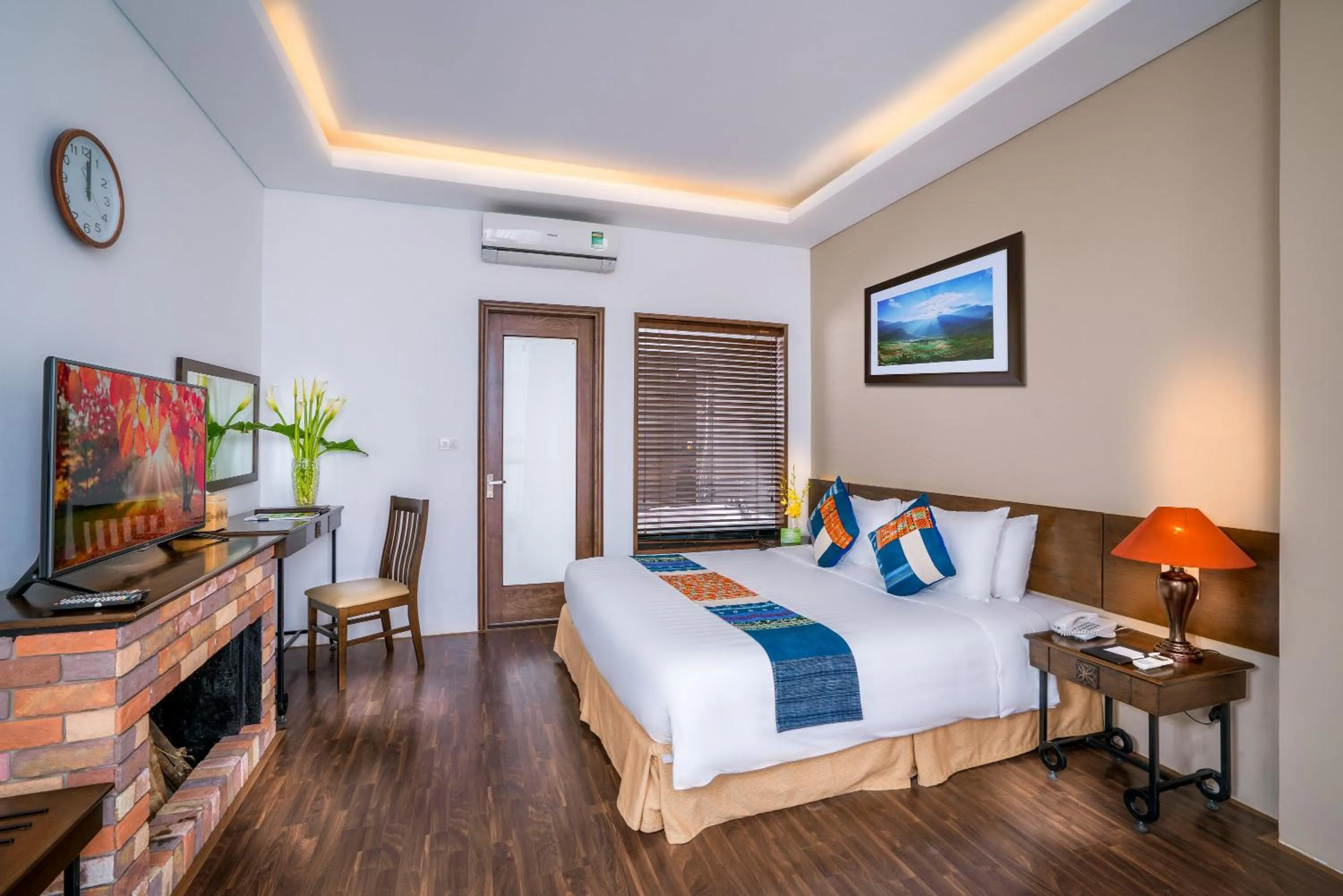 Bed in Amazing Hotel Sapa