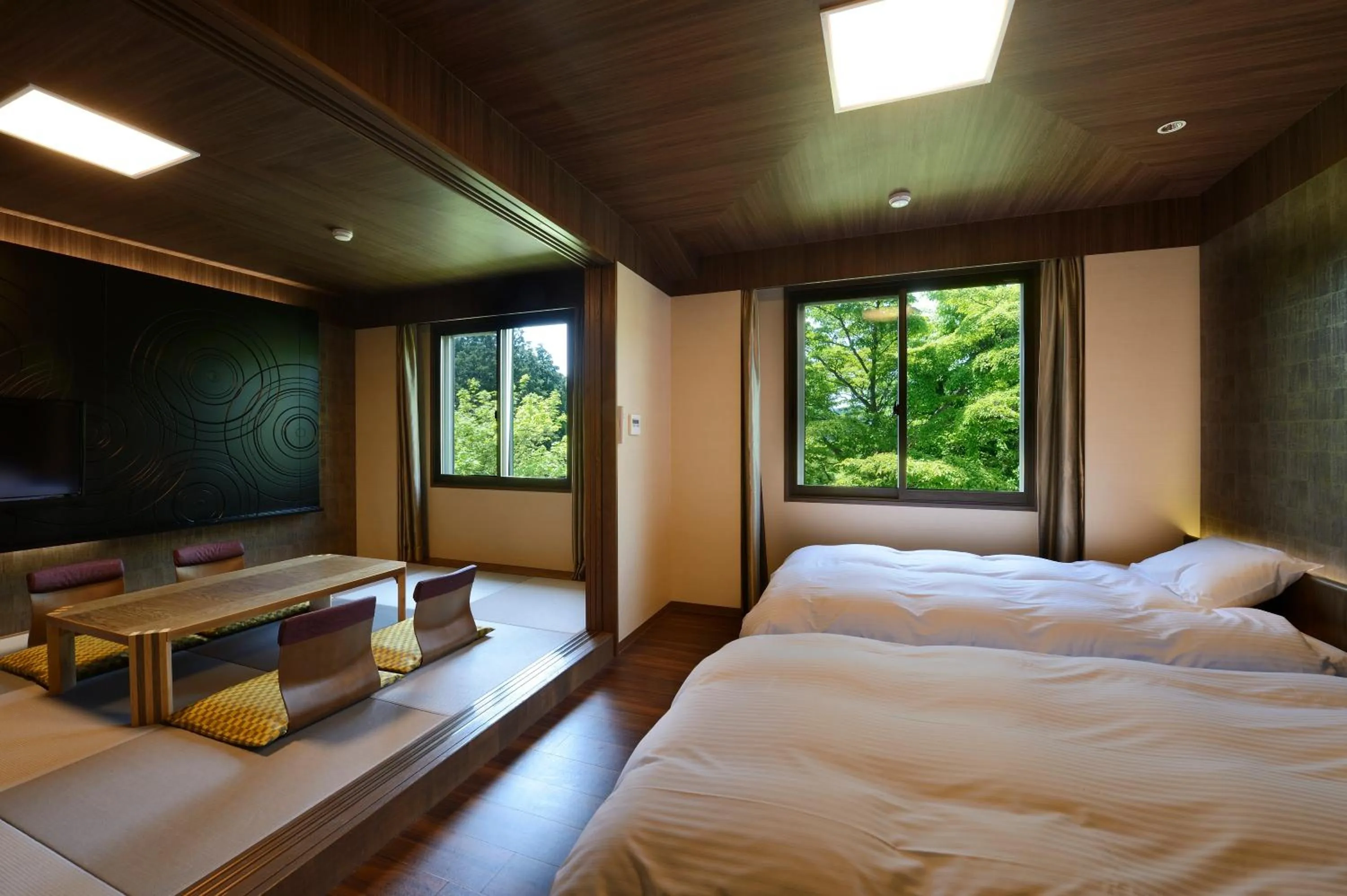 Photo of the whole room in Hakone Lake Hotel