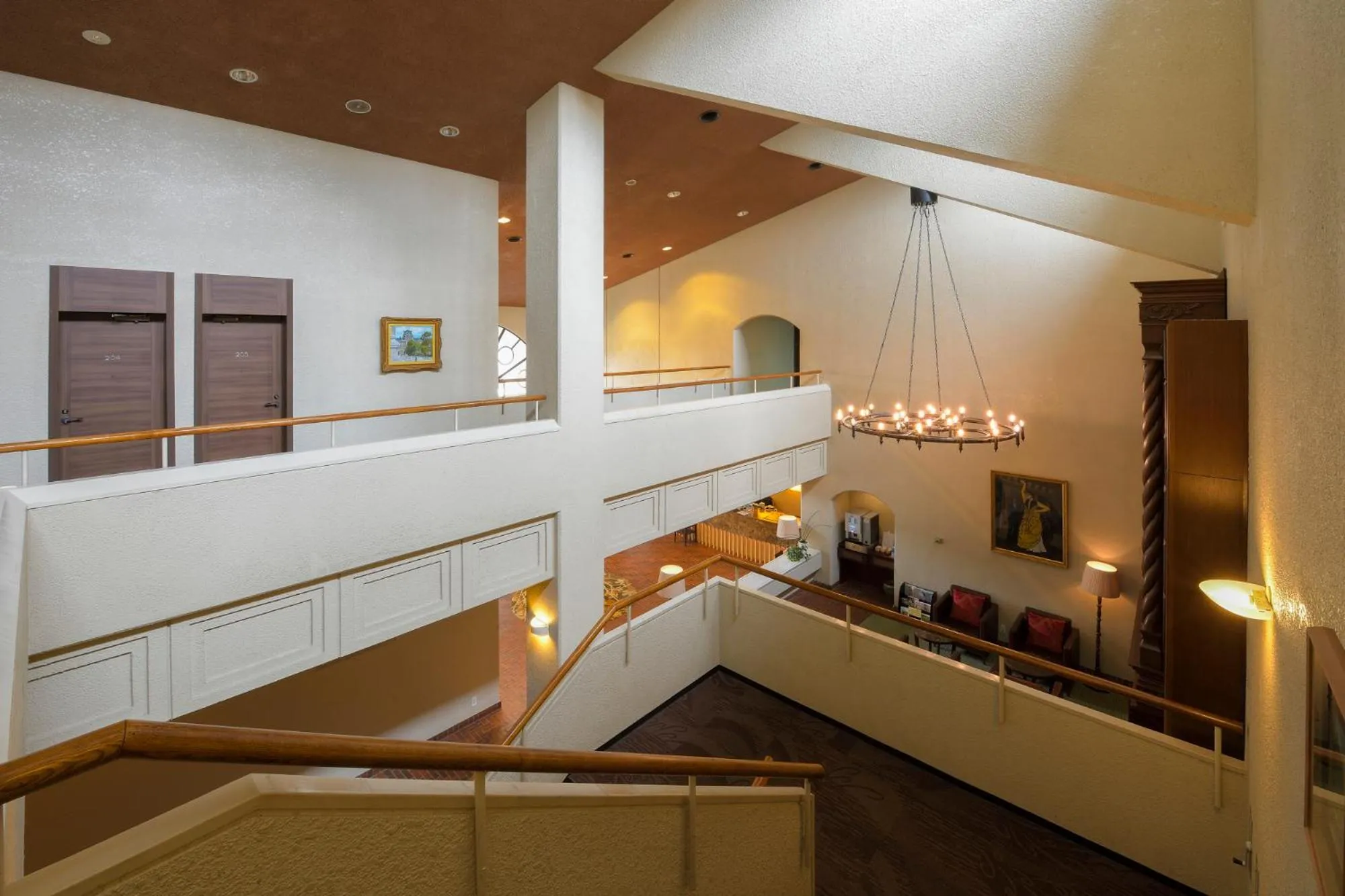 Lobby or reception, Kitchen/Kitchenette in Hakone Lake Hotel