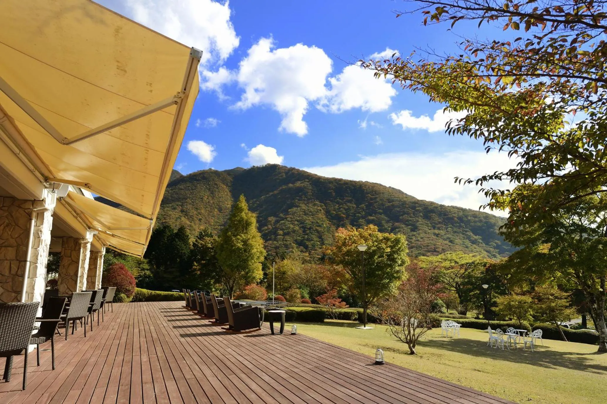Garden, Mountain View in Hakone Lake Hotel