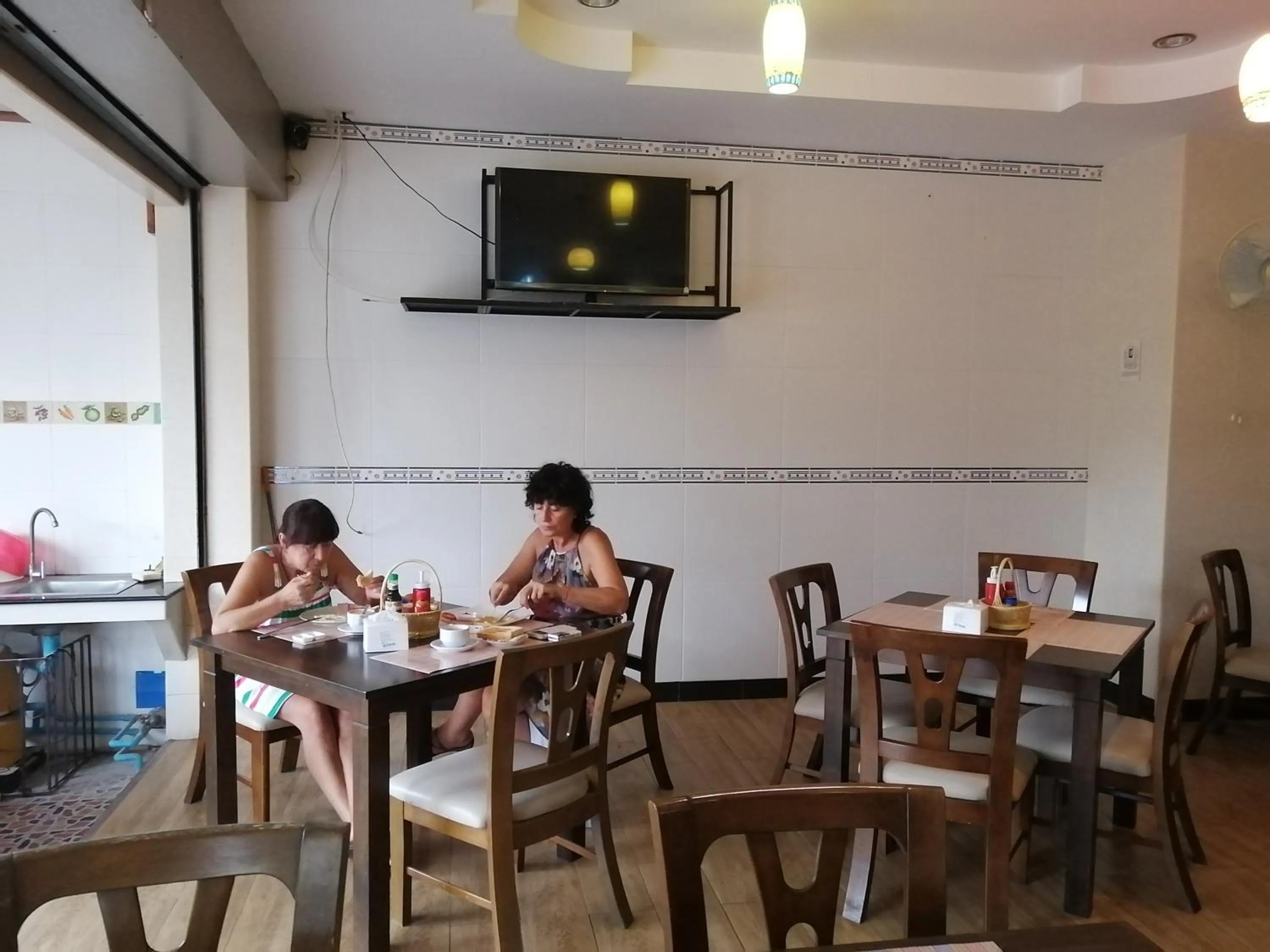 Restaurant/places to eat in Jardin