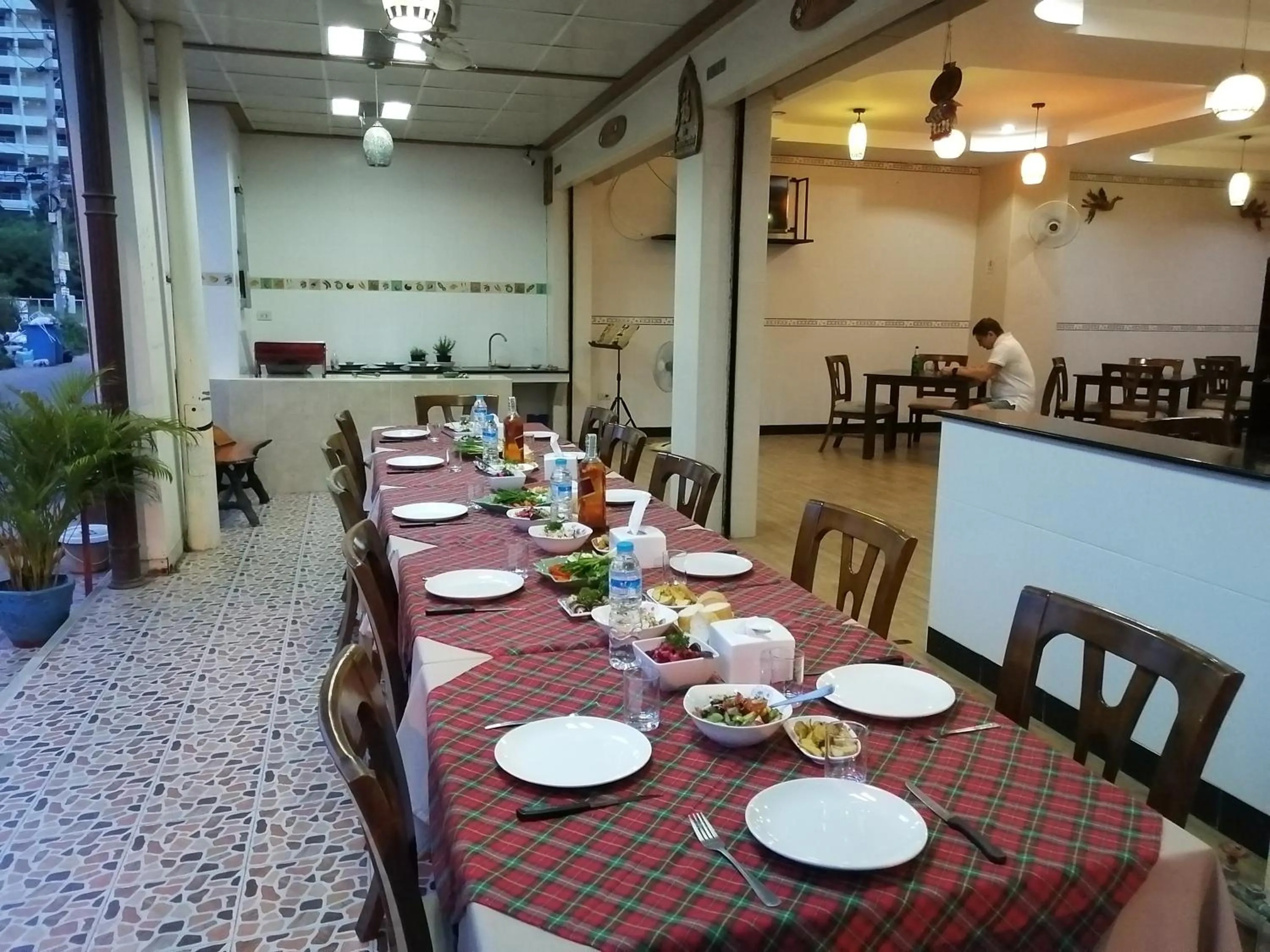 Restaurant/places to eat in Jardin