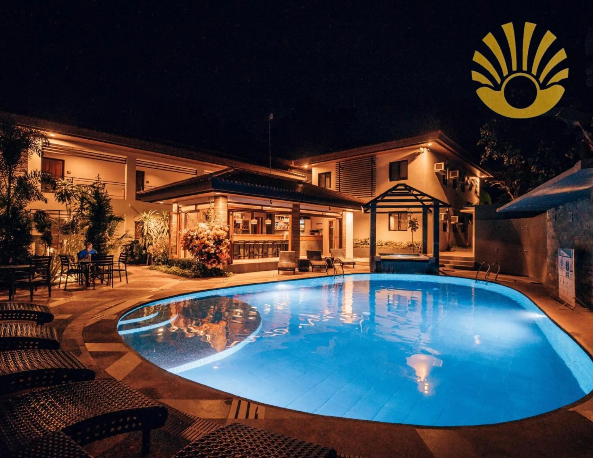 Night in Pearl Vista de Coron Resort Hotel