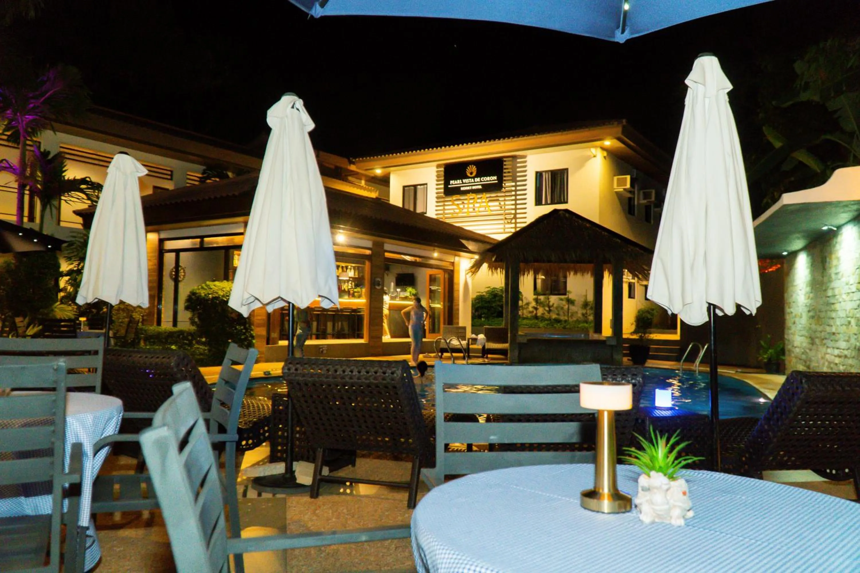 Restaurant/places to eat in Pearl Vista de Coron Resort Hotel