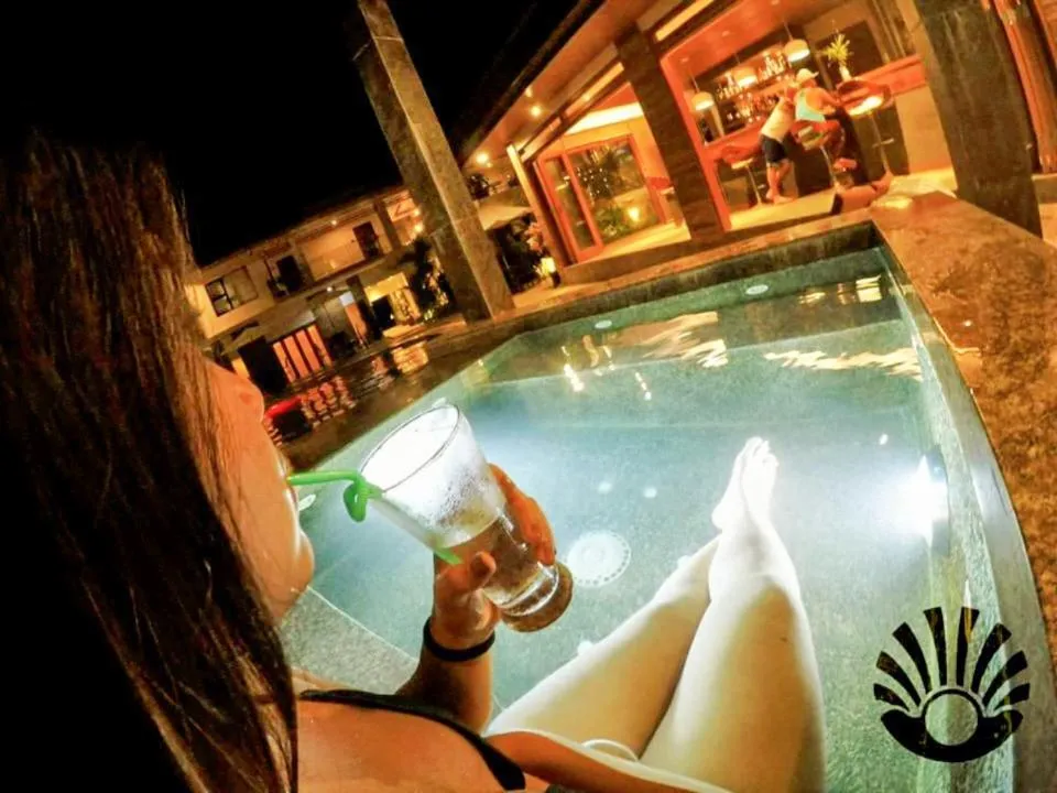 Hot Tub in Pearl Vista de Coron Resort Hotel