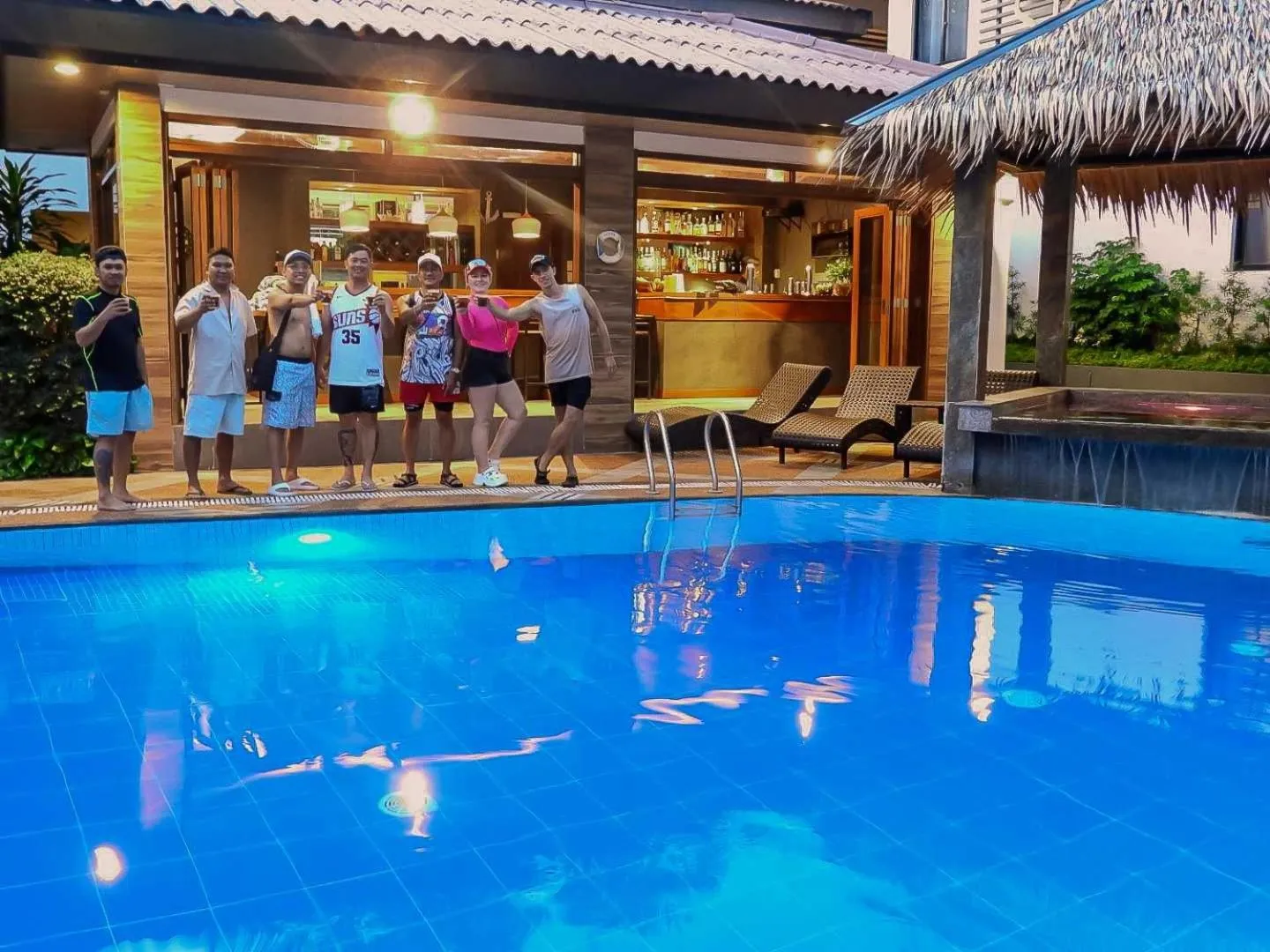 Lounge or bar in Pearl Vista de Coron Resort Hotel