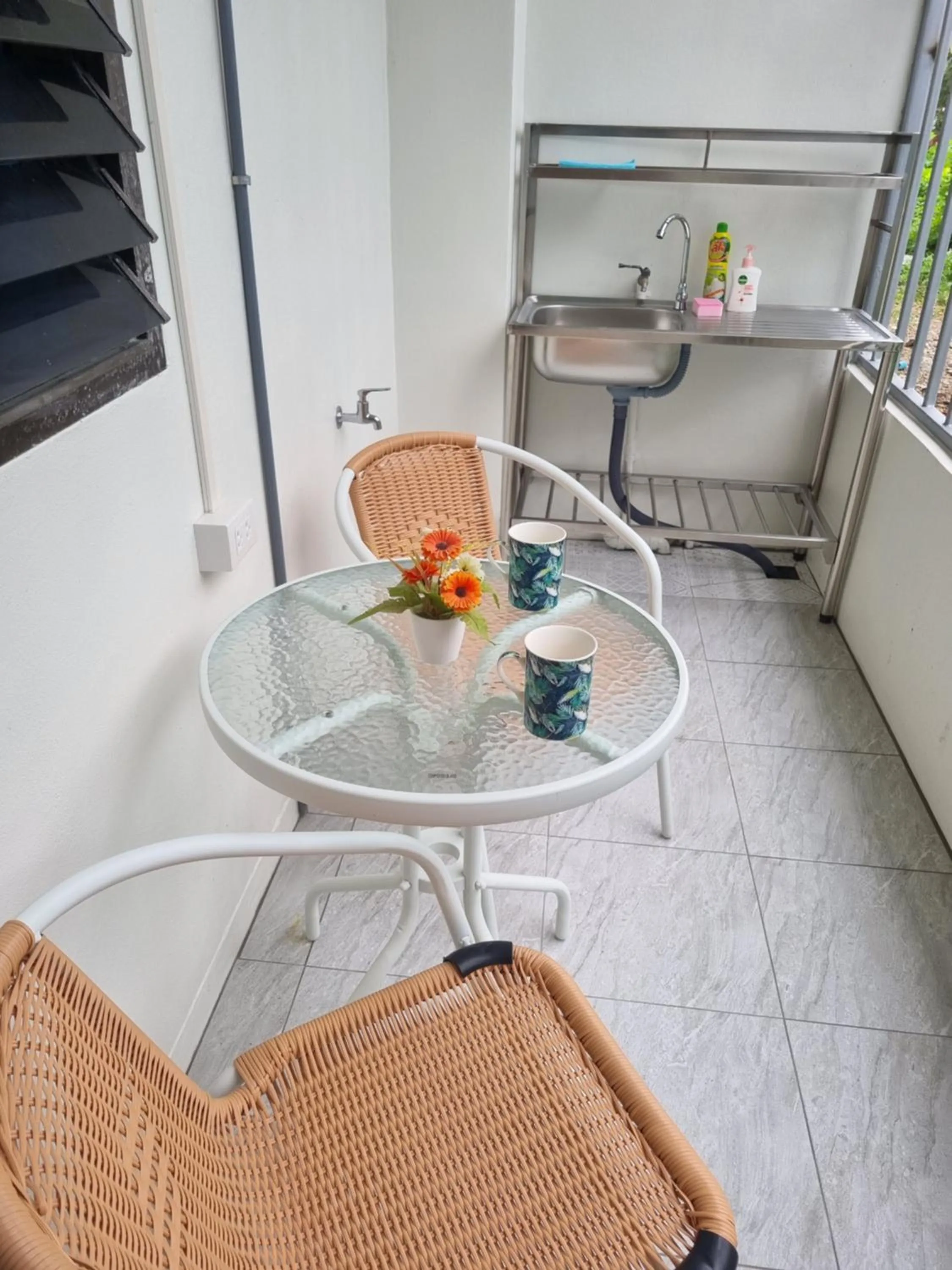 Balcony/Terrace in Songbird Suites