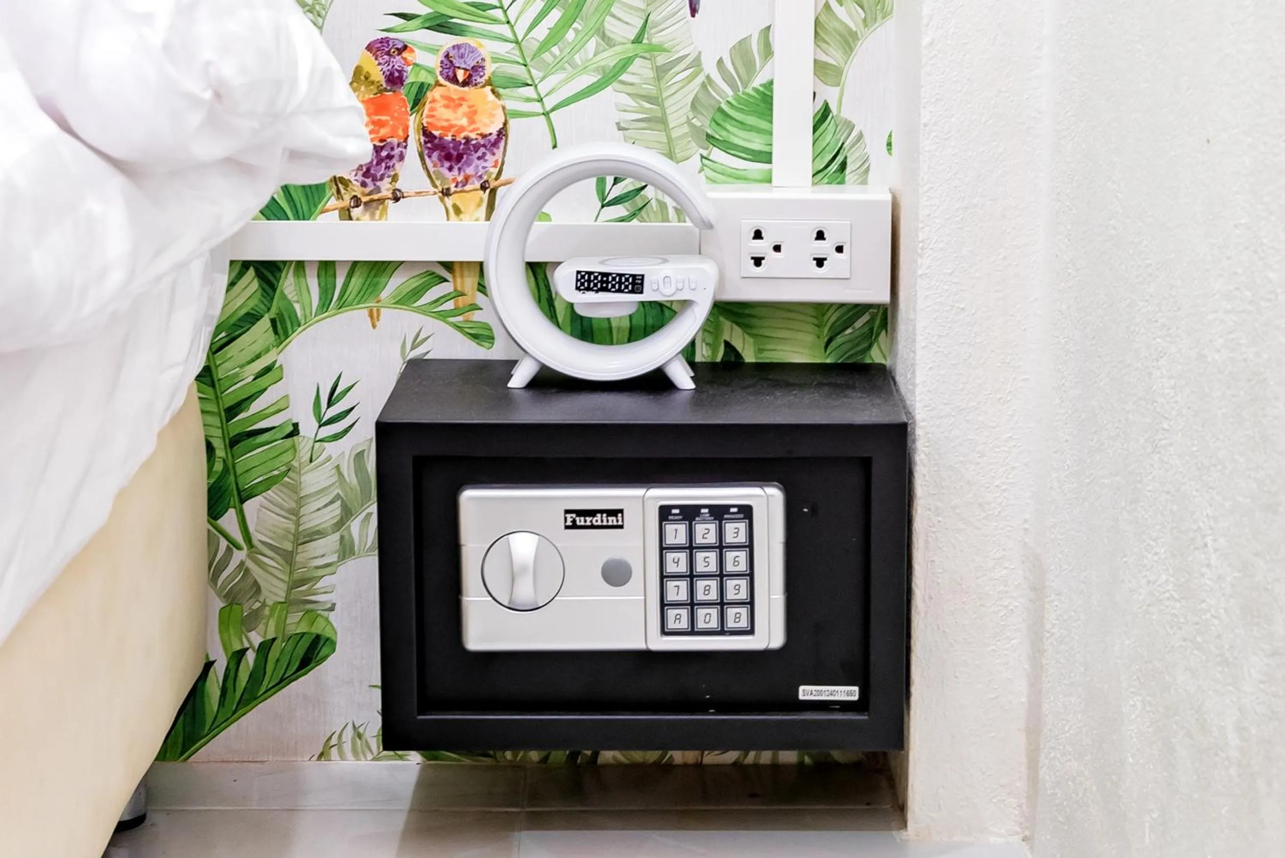 safe in Songbird Suites