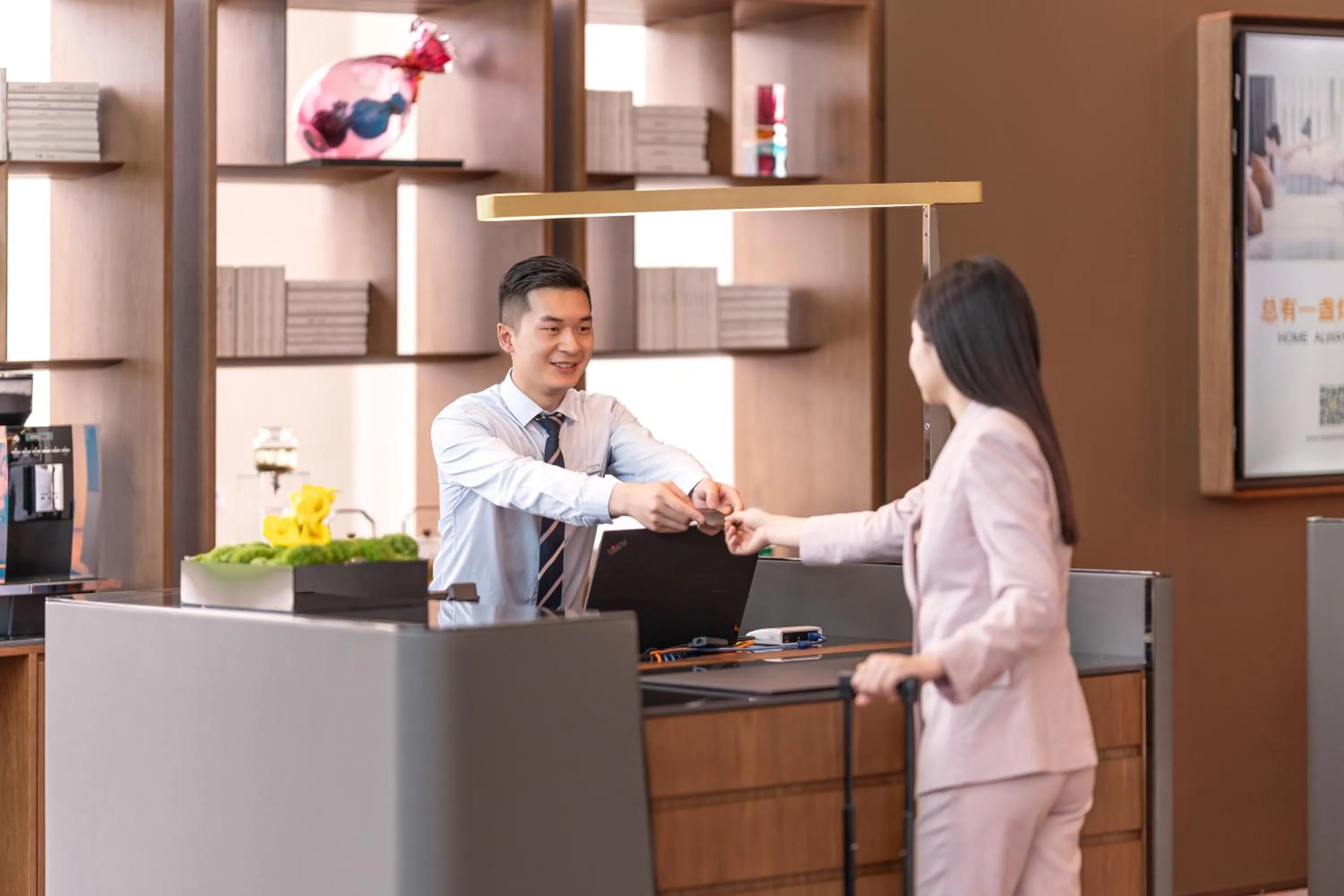 Lobby or reception in Pagoda Hotel Of SSAW ChongQing International Land-sea