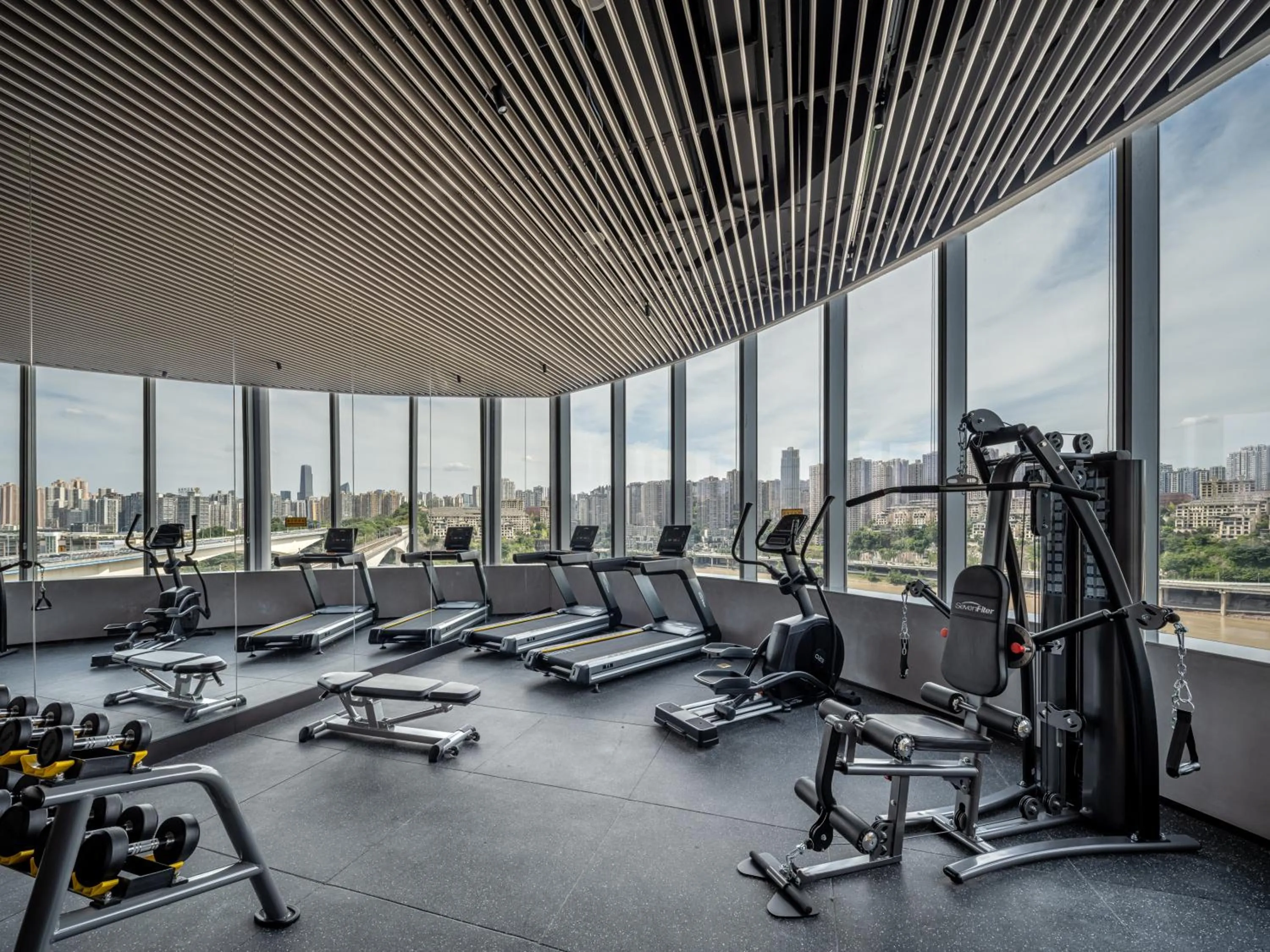Fitness centre/facilities in Pagoda Hotel Of SSAW ChongQing International Land-sea