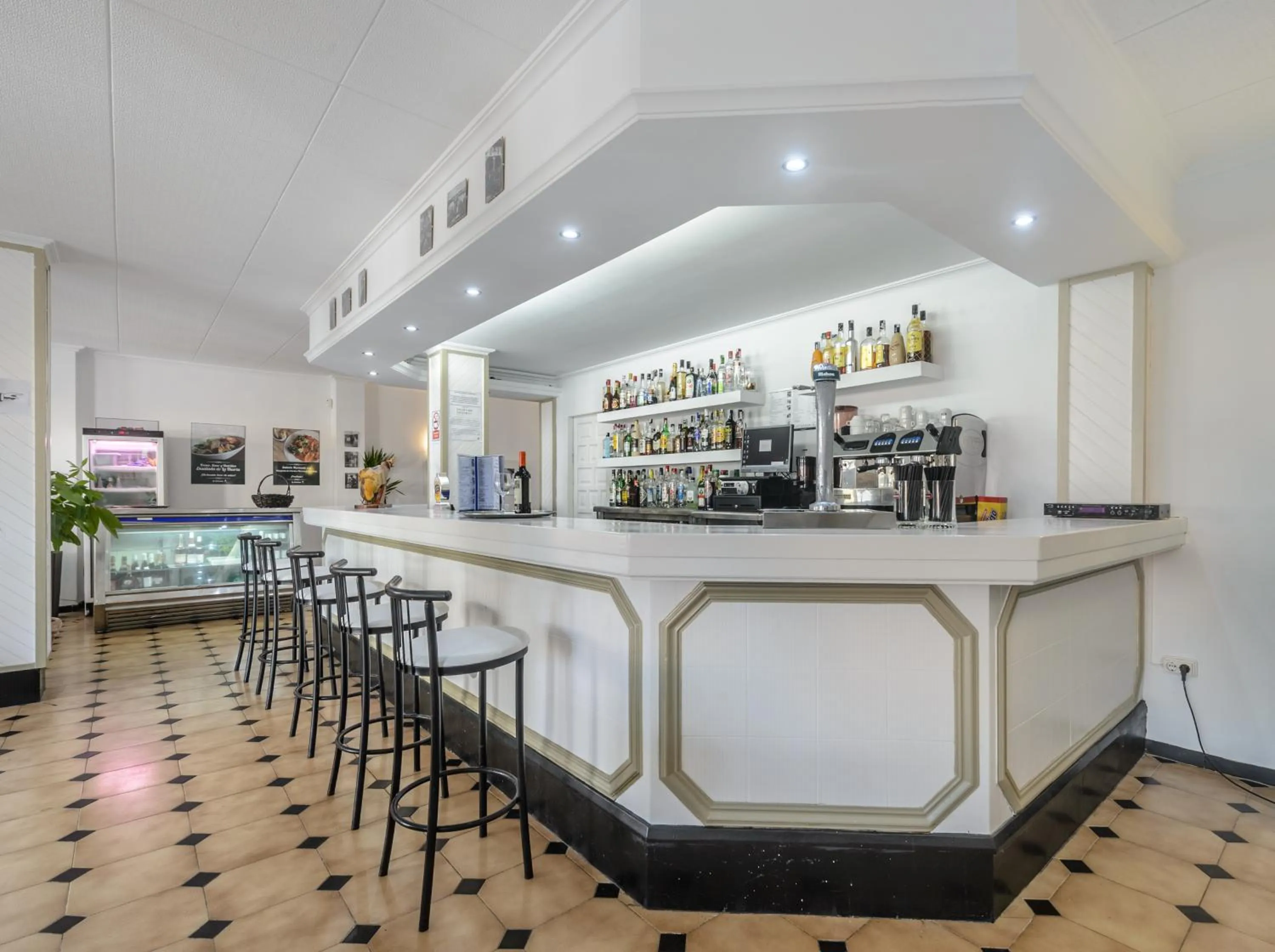 Lounge or bar in Apartamentos San Antonio Beach