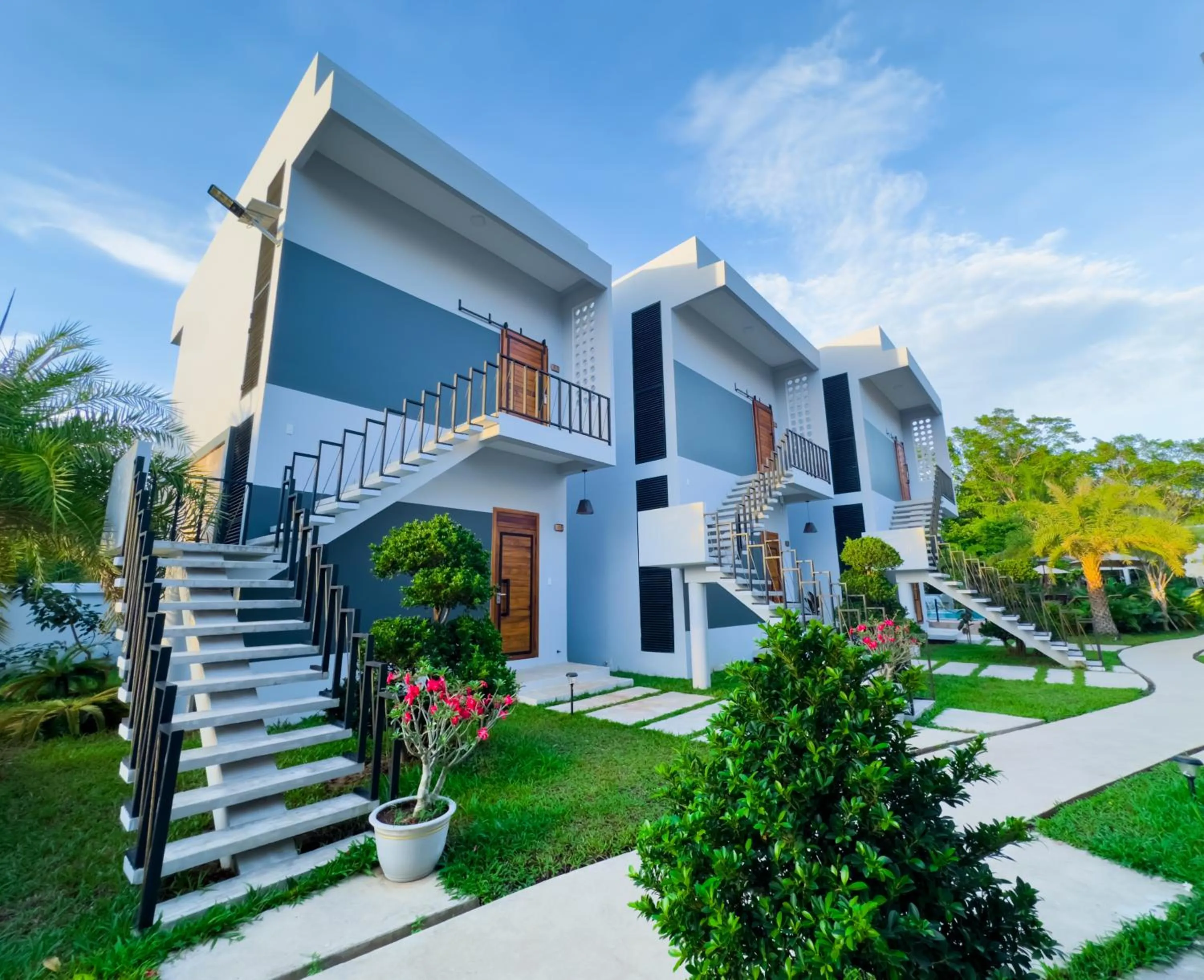 Property building in The R&B Boutique