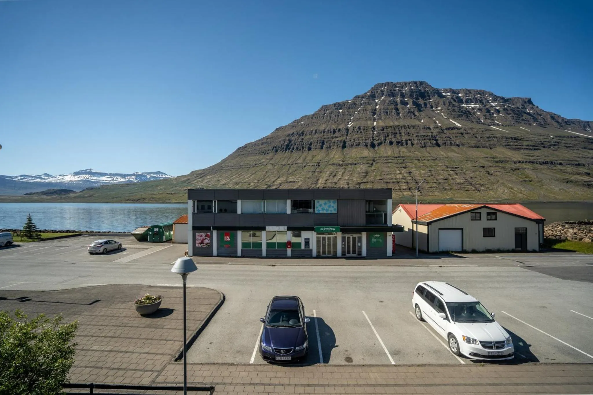 Property building in Hotel Eskifjörður