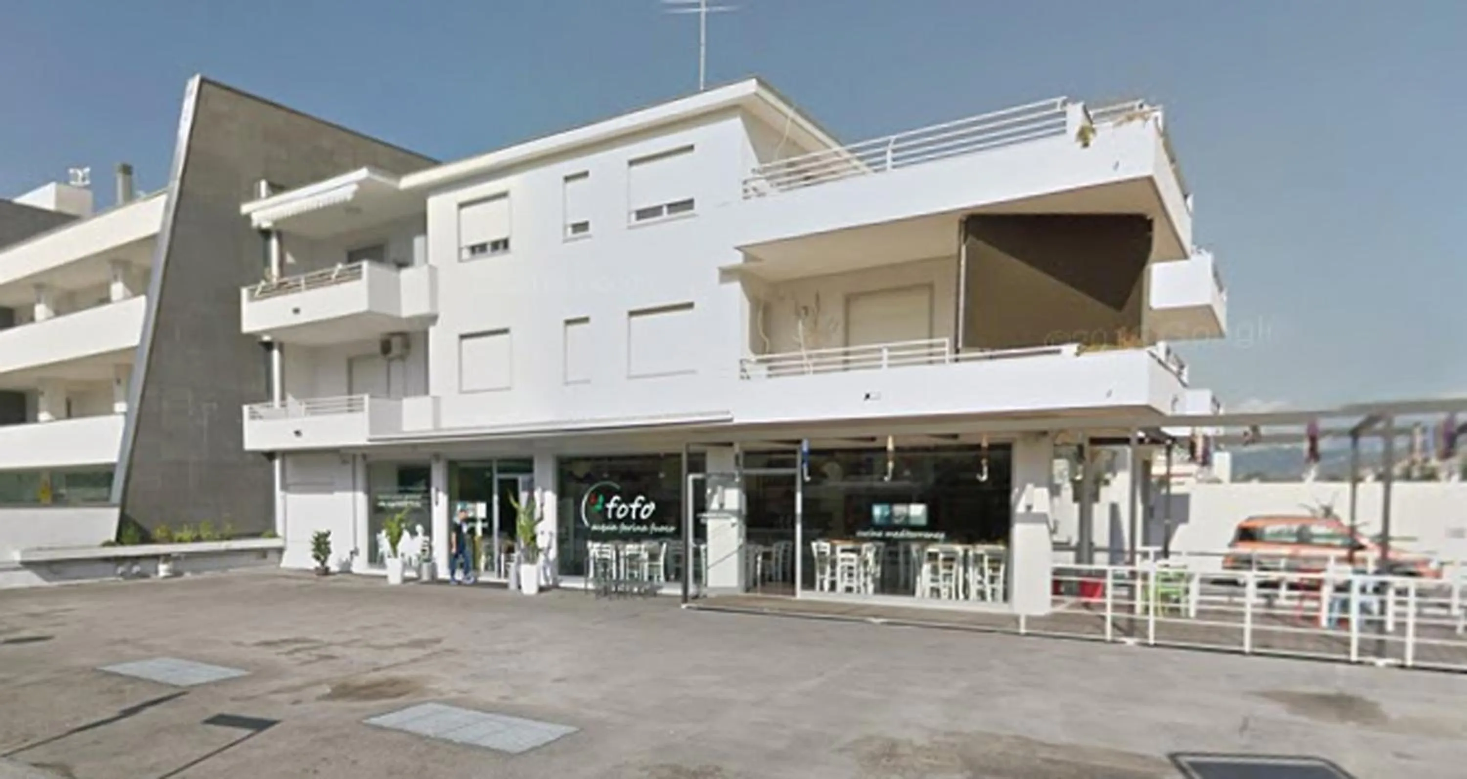 Restaurant/places to eat in Attico Luxury B&B