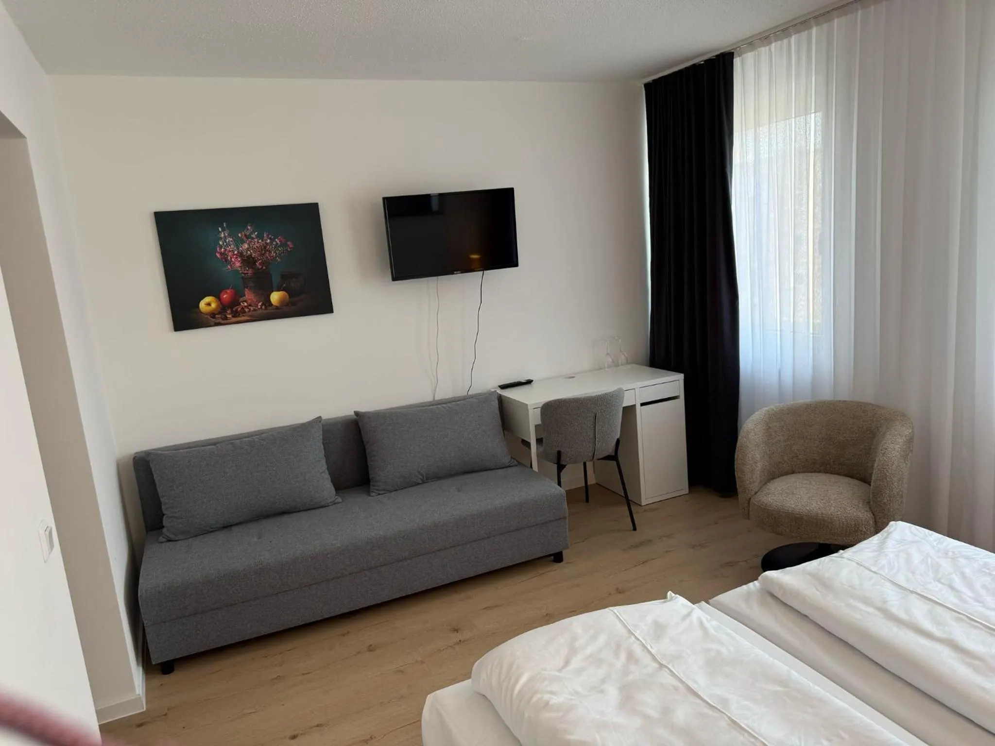 TV and multimedia, Bed in Hotel Erlenstegen