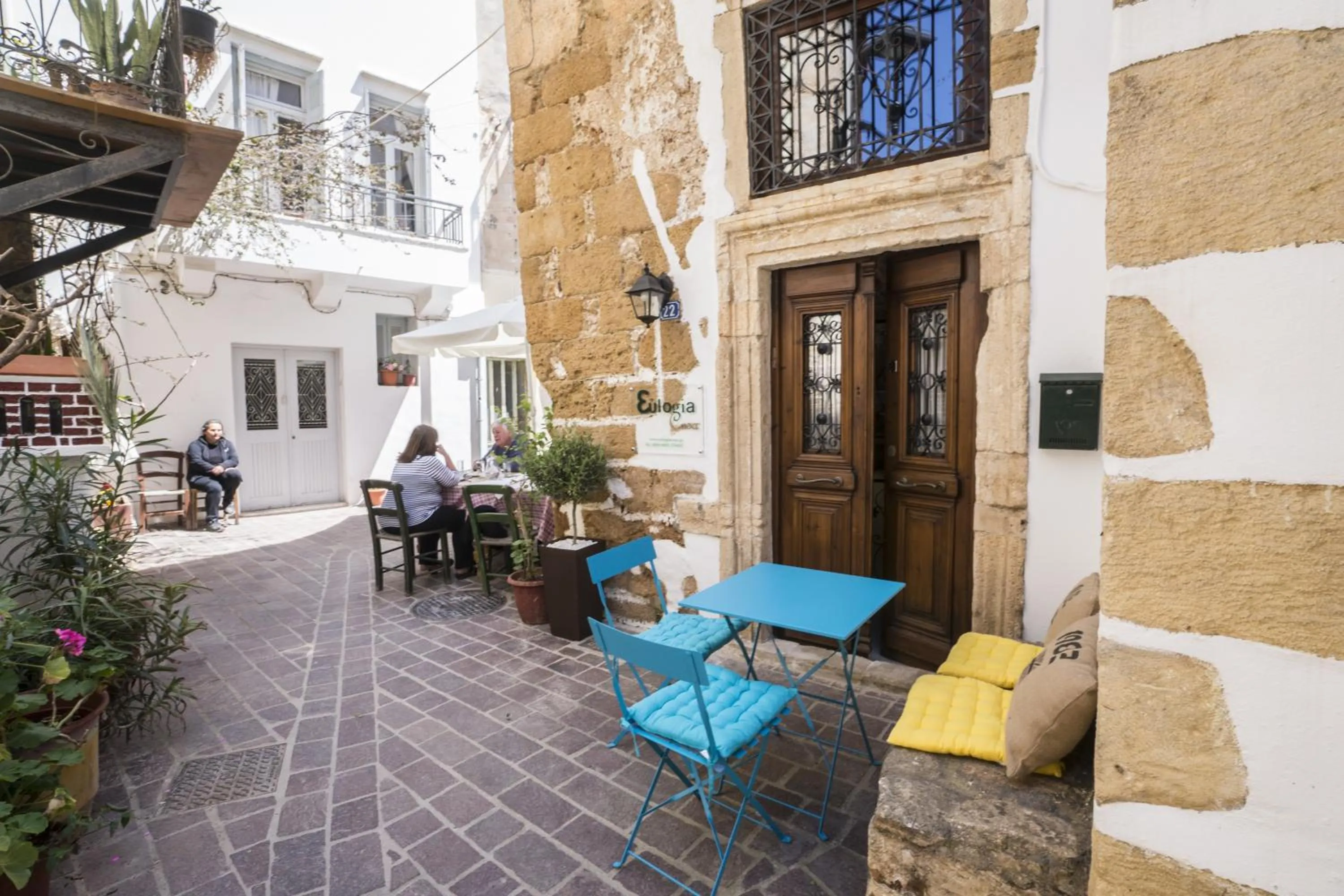 Facade/entrance in Eulogia Casa