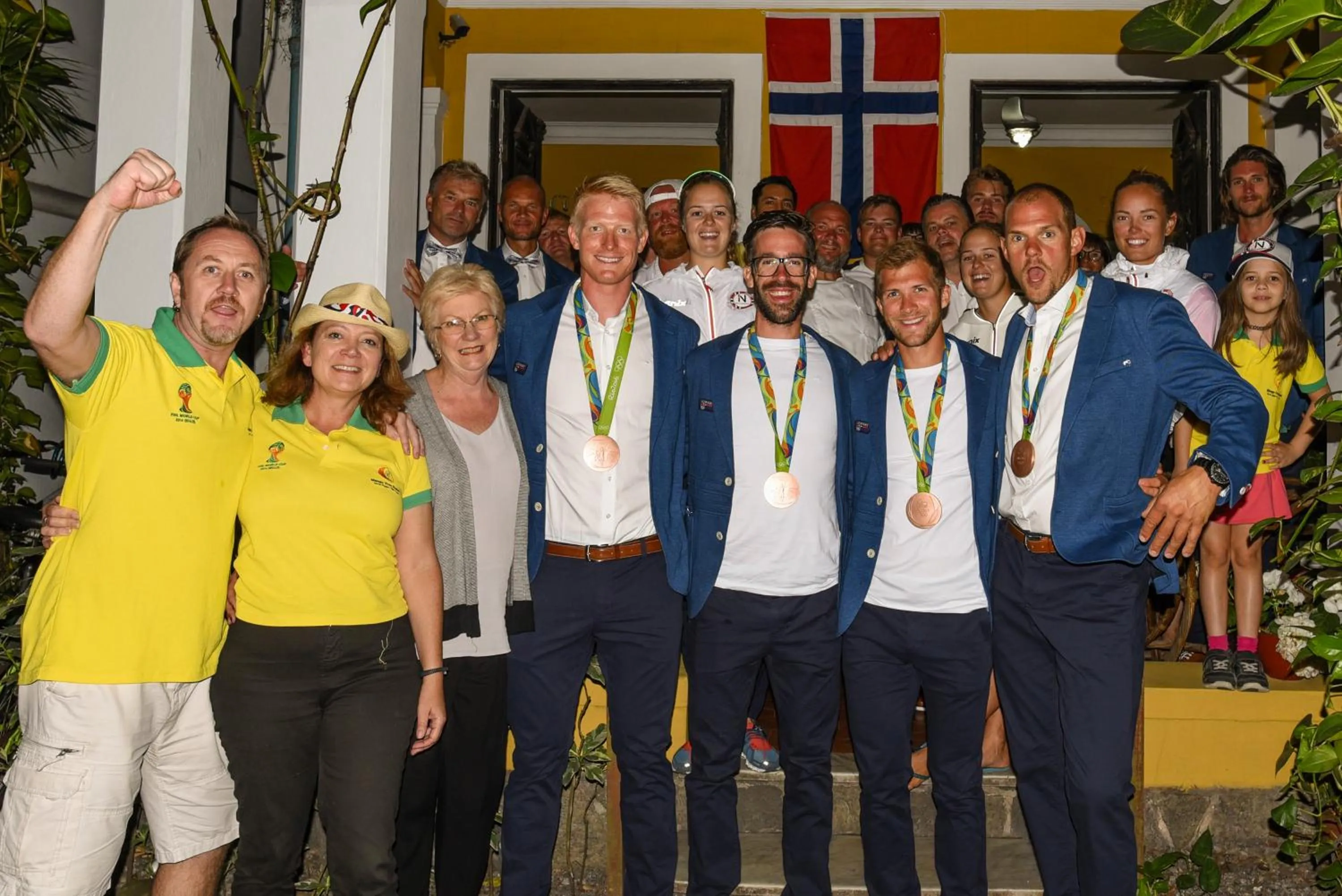 group of guests in Mango Tree Ipanema