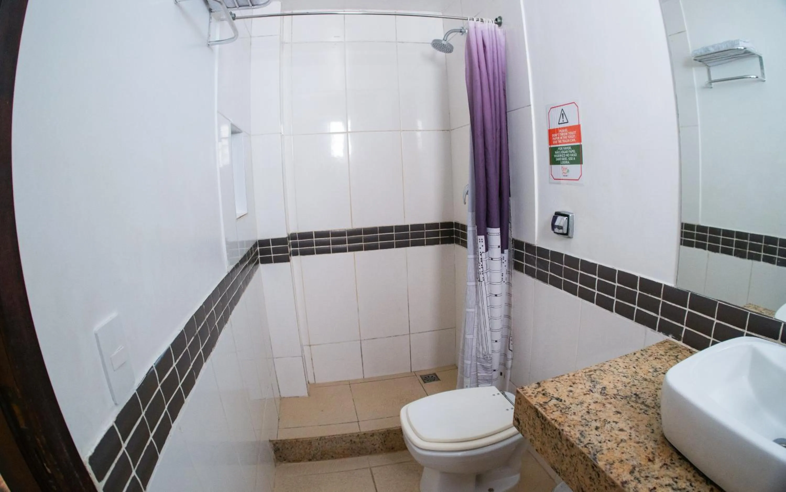 Bathroom in Mango Tree Ipanema