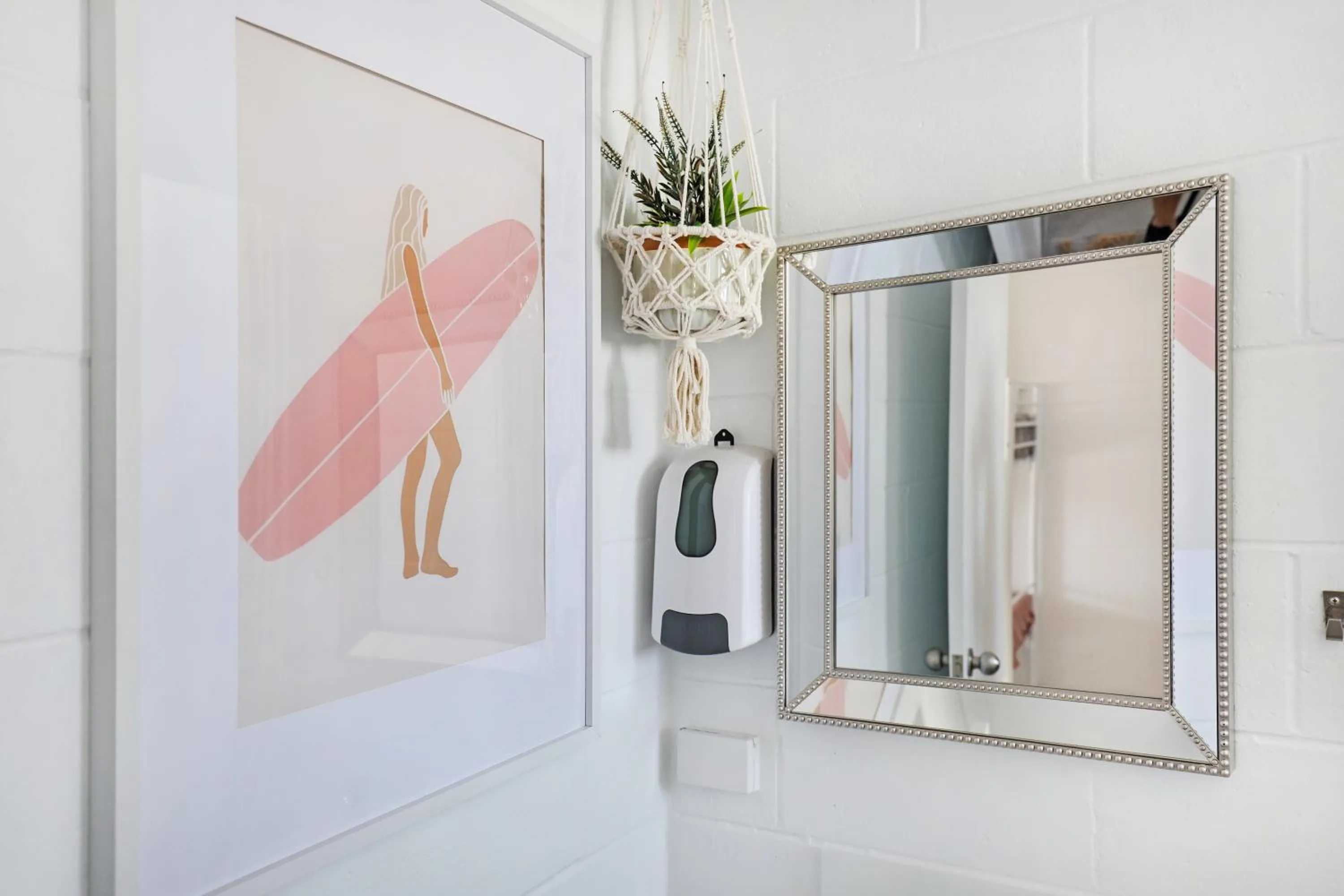 Bathroom in Palms on Parker Backpackers