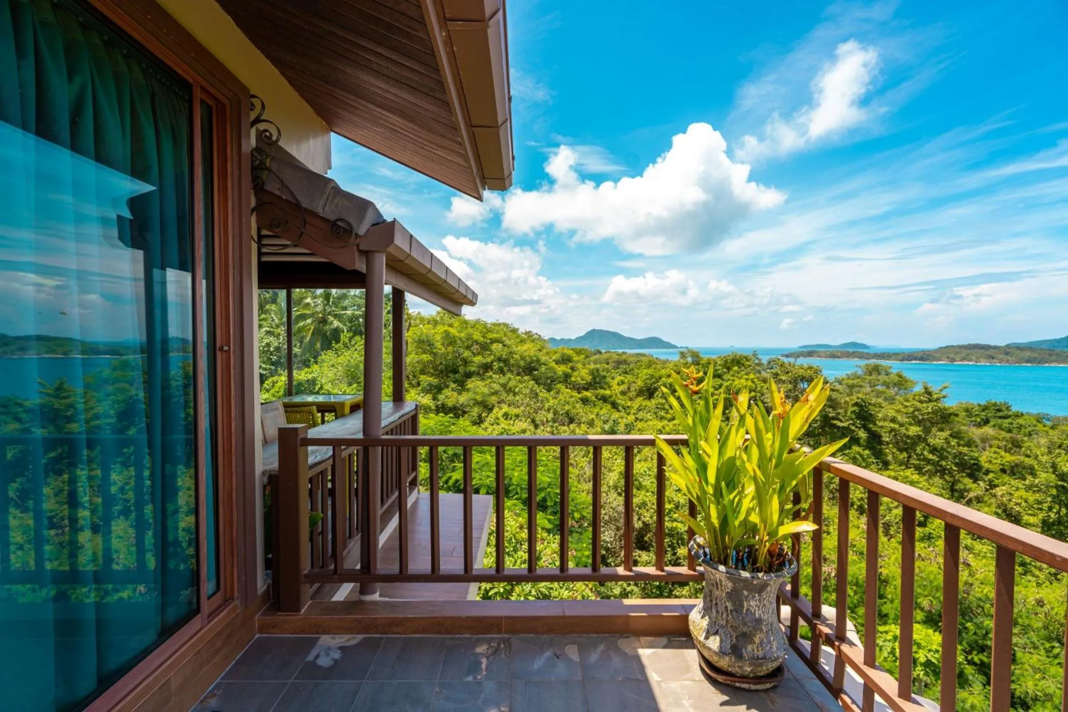 Balcony/Terrace in Ocean Pearl Seaview Residence