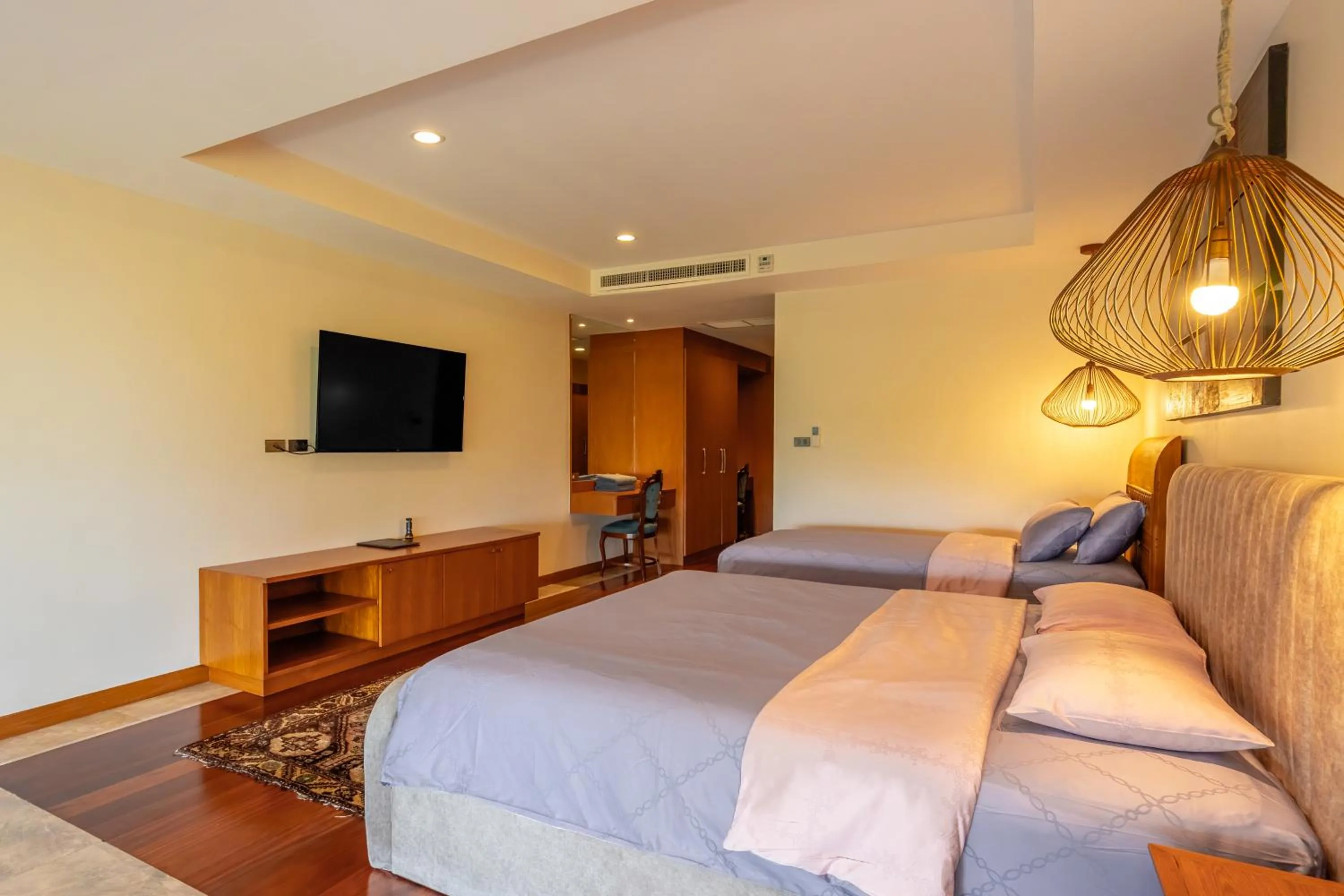 Bed in Ocean Pearl Seaview Residence