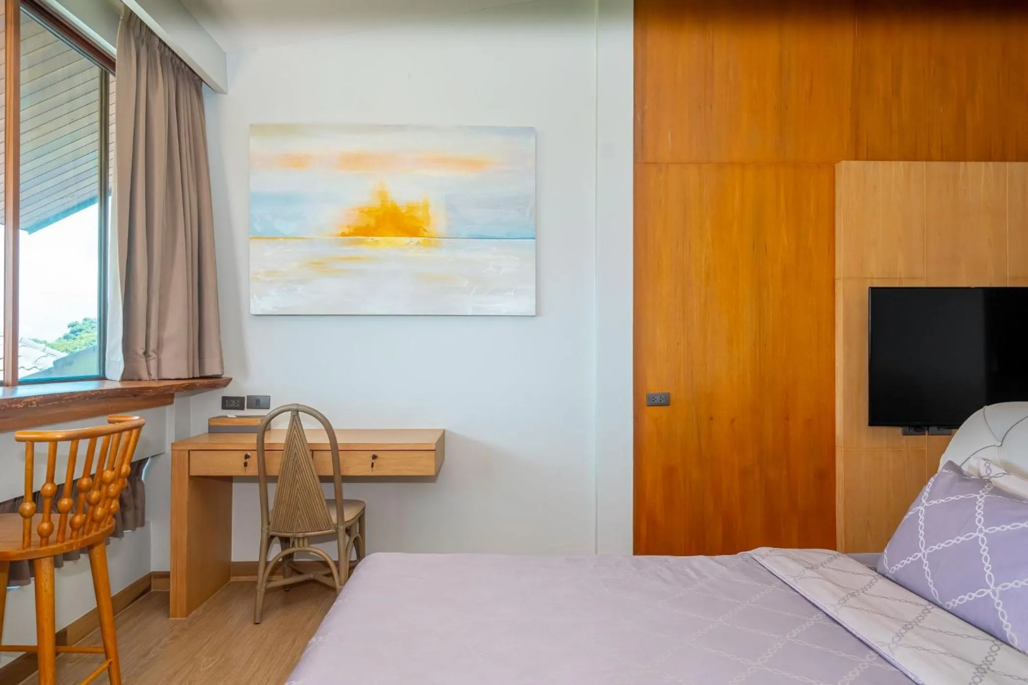 Bed in Ocean Pearl Seaview Residence