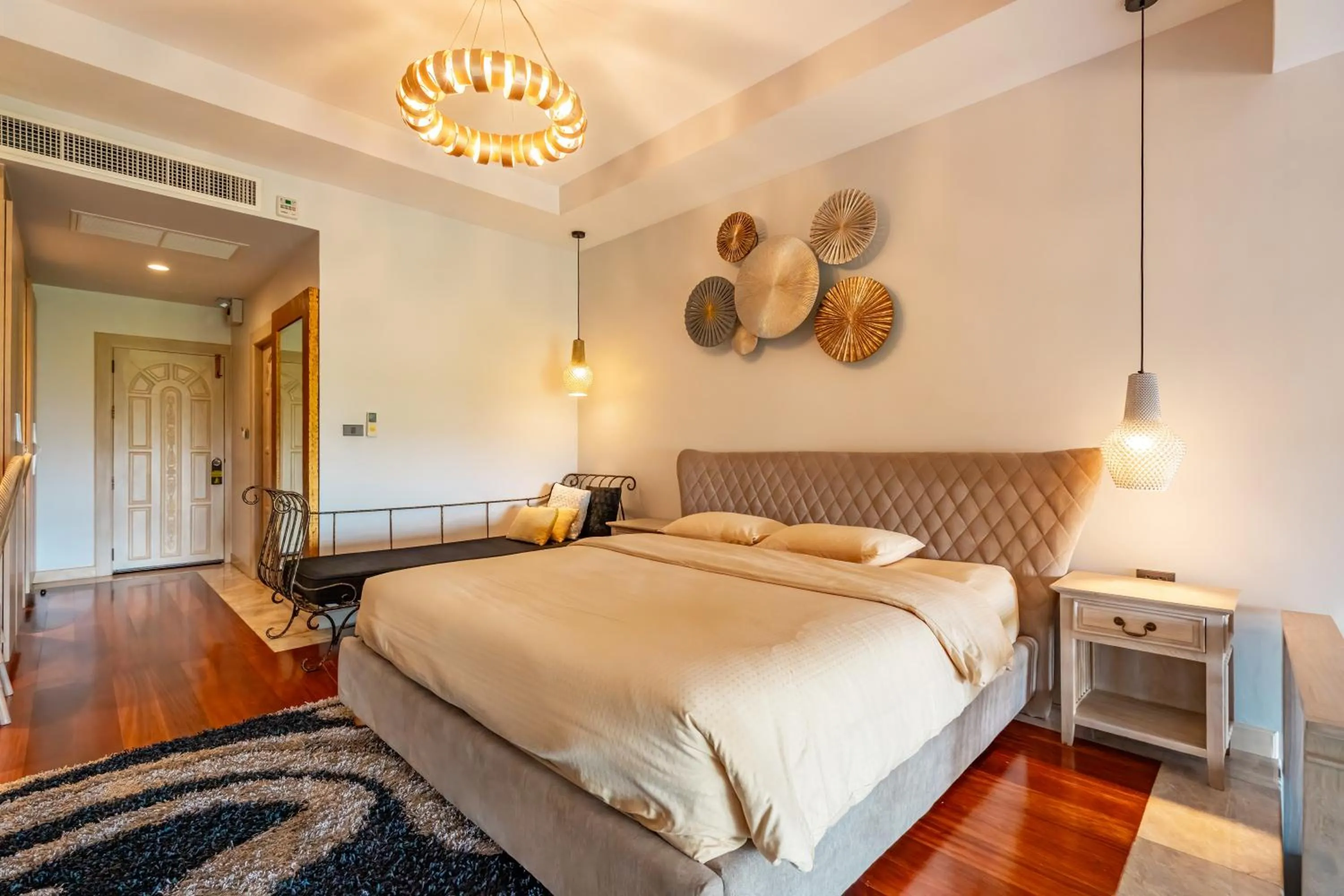 Bed in Ocean Pearl Seaview Residence