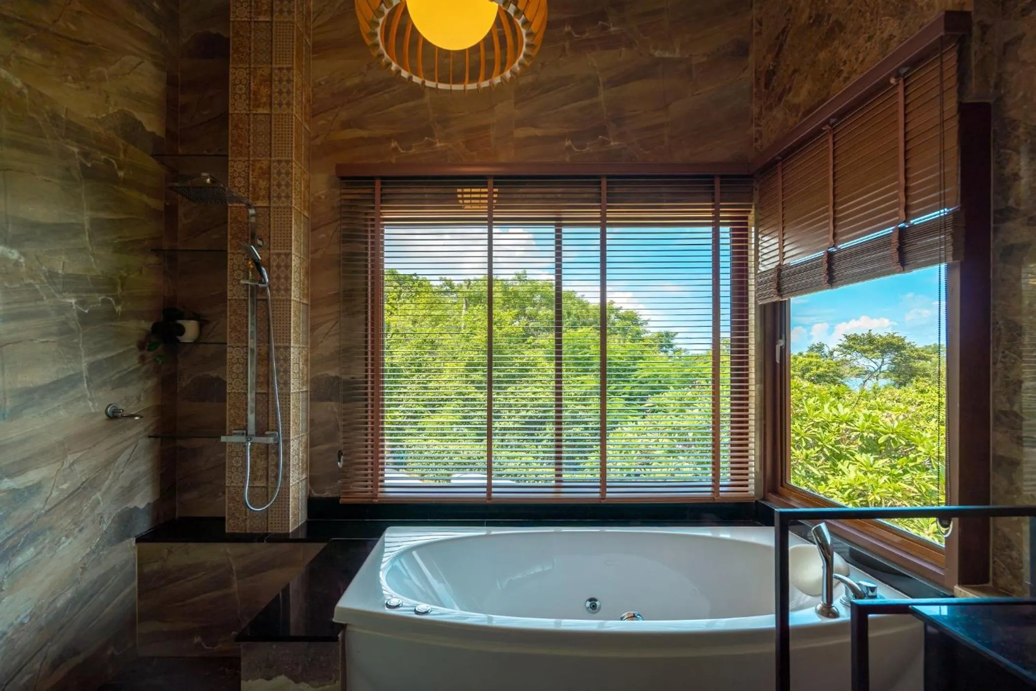 Bathroom in Ocean Pearl Seaview Residence