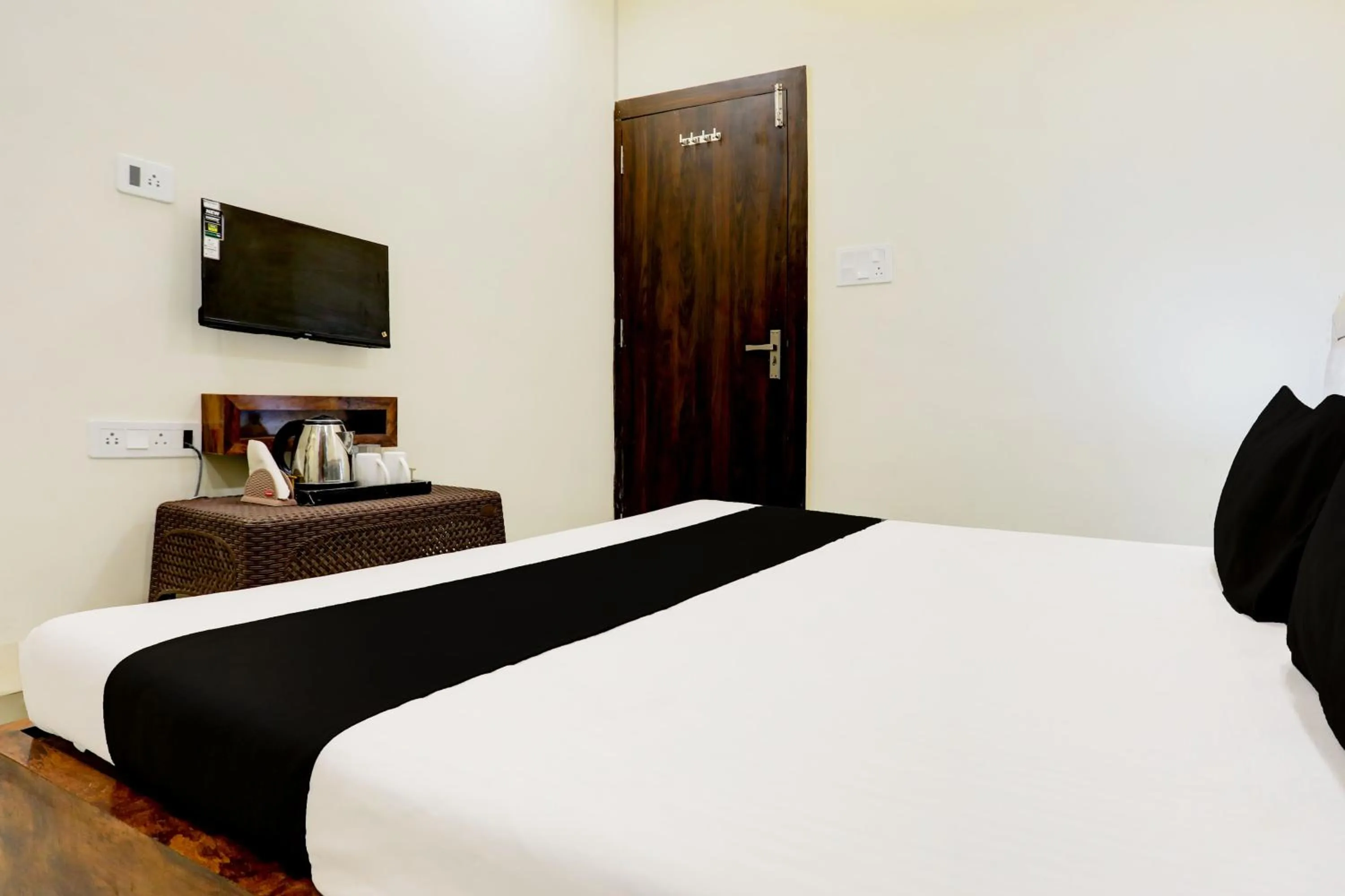 Bedroom, Bed in SPOT ON Hotel Shree Ji