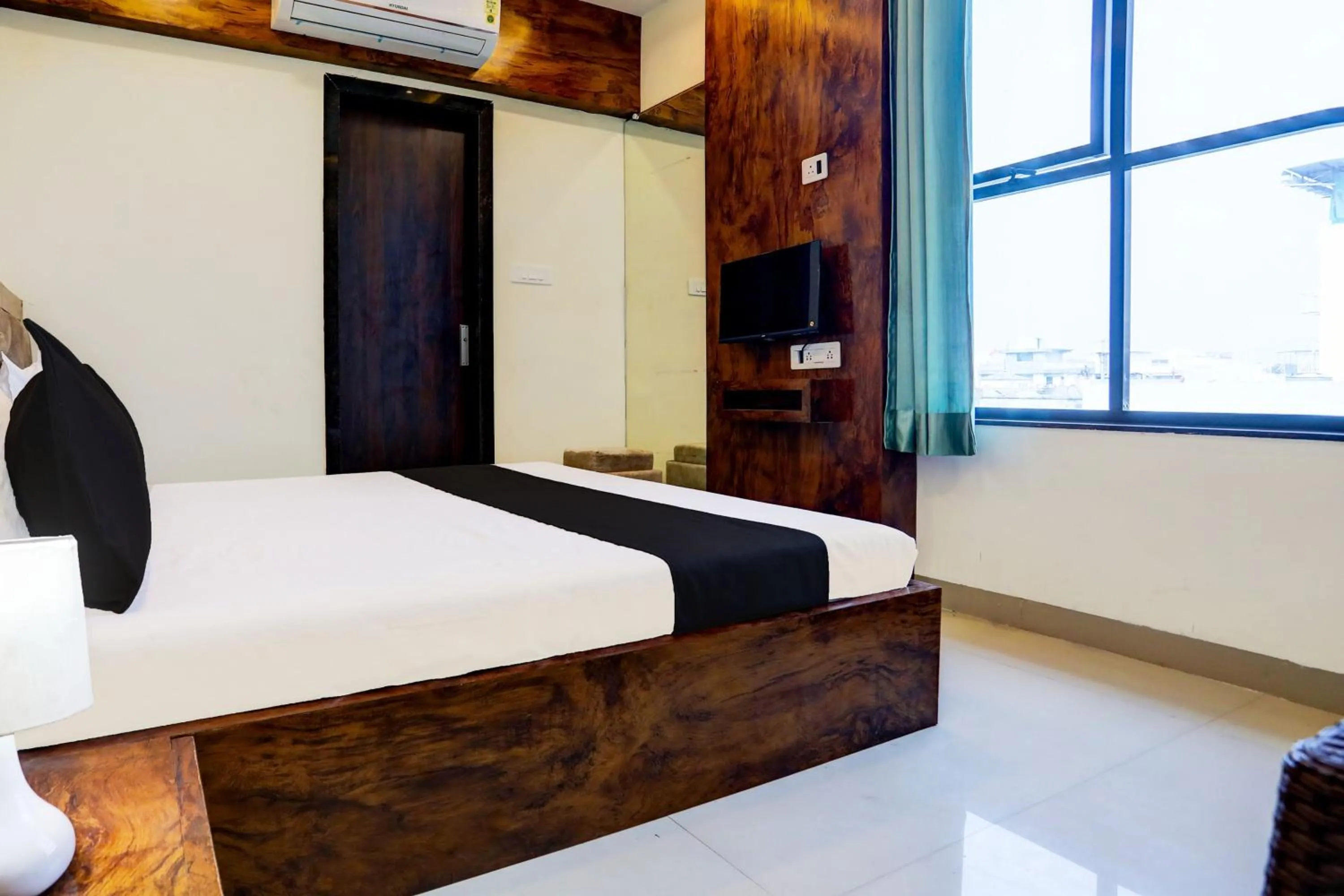 Bedroom, Bed in SPOT ON Hotel Shree Ji