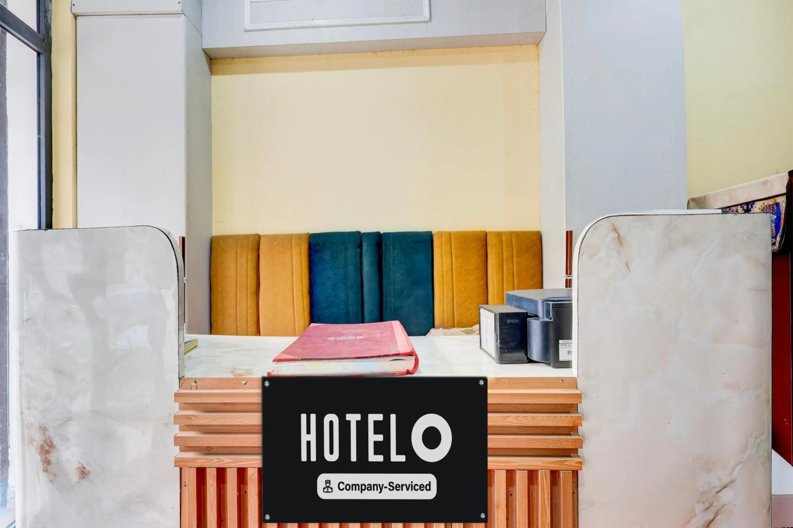 Lobby or reception in Super Hotel O Ambedkar Chowk Rewari formerly Hotel Shree