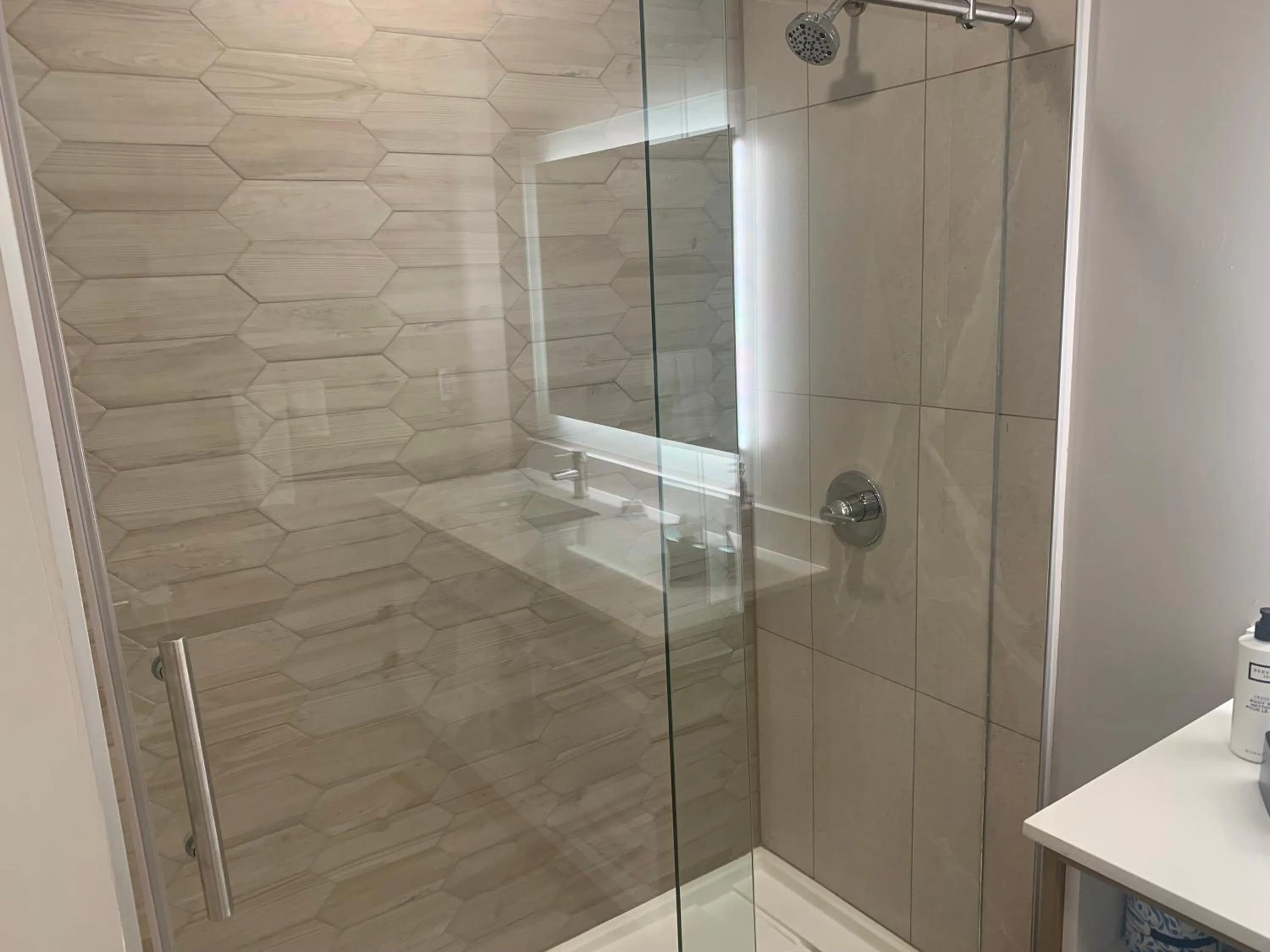 Shower in Wyndham Garden Tampa Fairgrounds/Casino