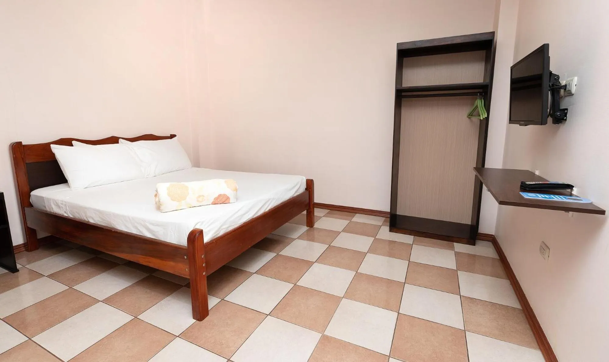 Photo of the whole room in Hotel Puntarenas Beach