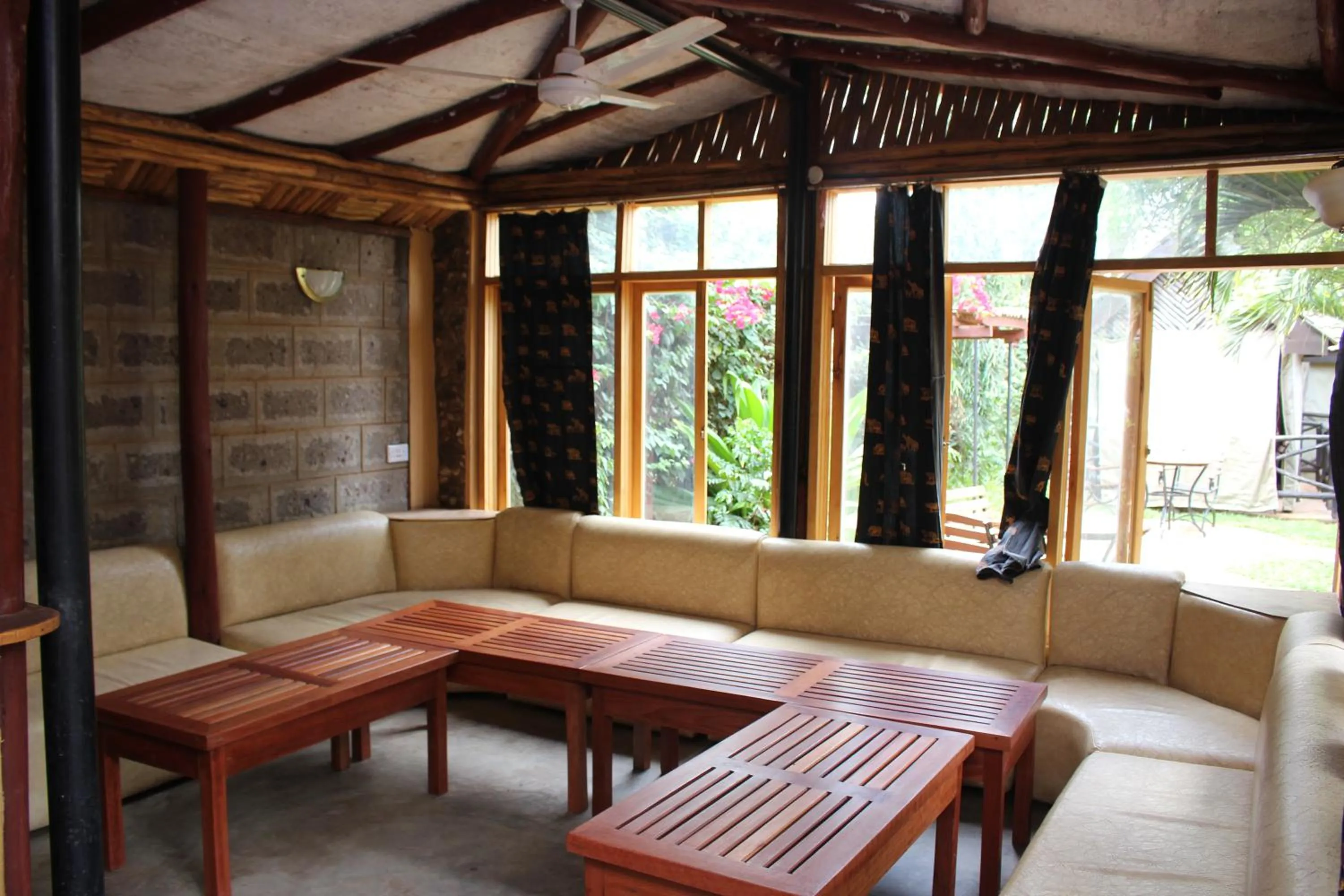 Lounge or bar in Afrika Lodges