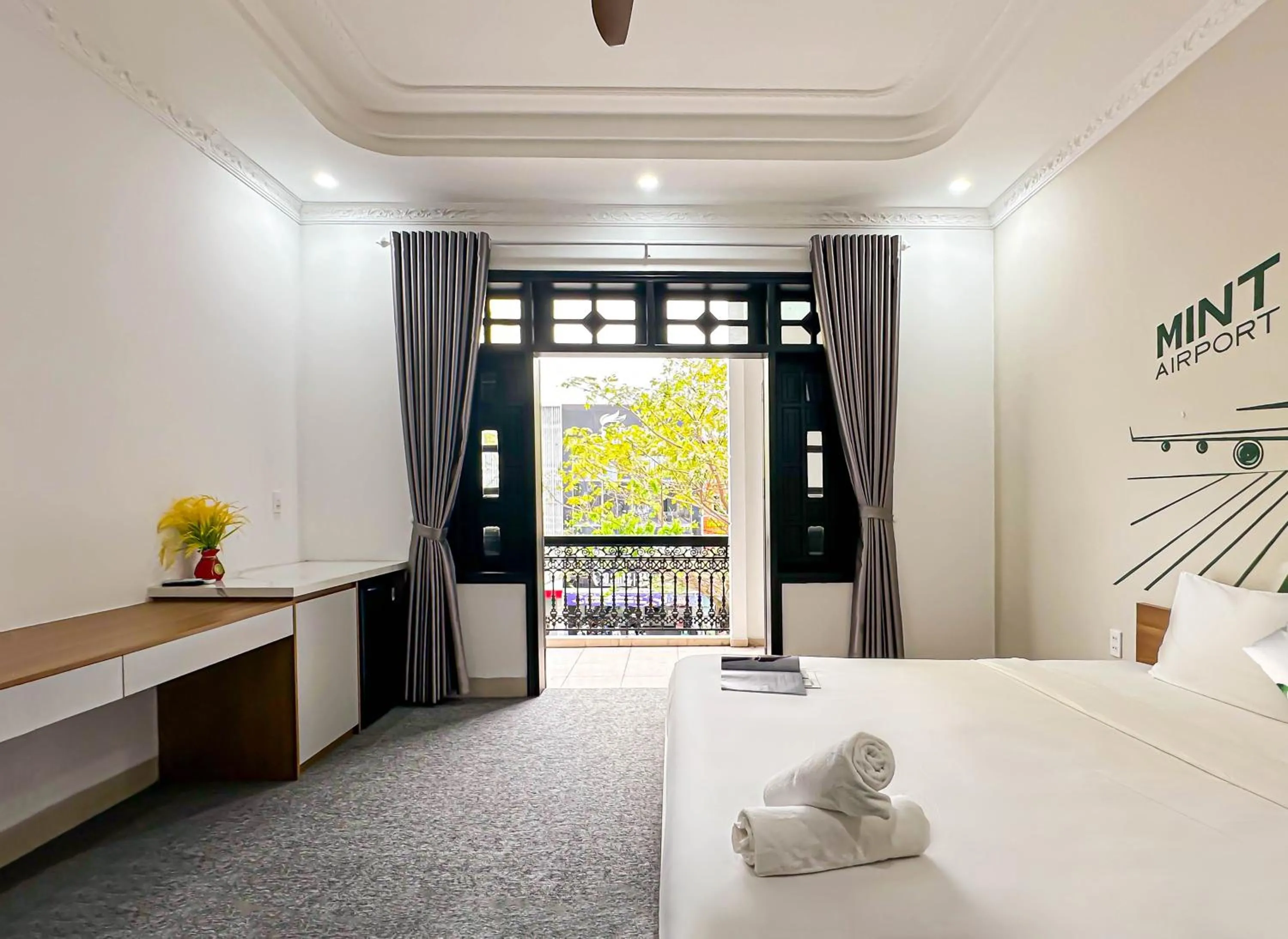 Bed in Mint Airport Central Hotel Danang By Haviland