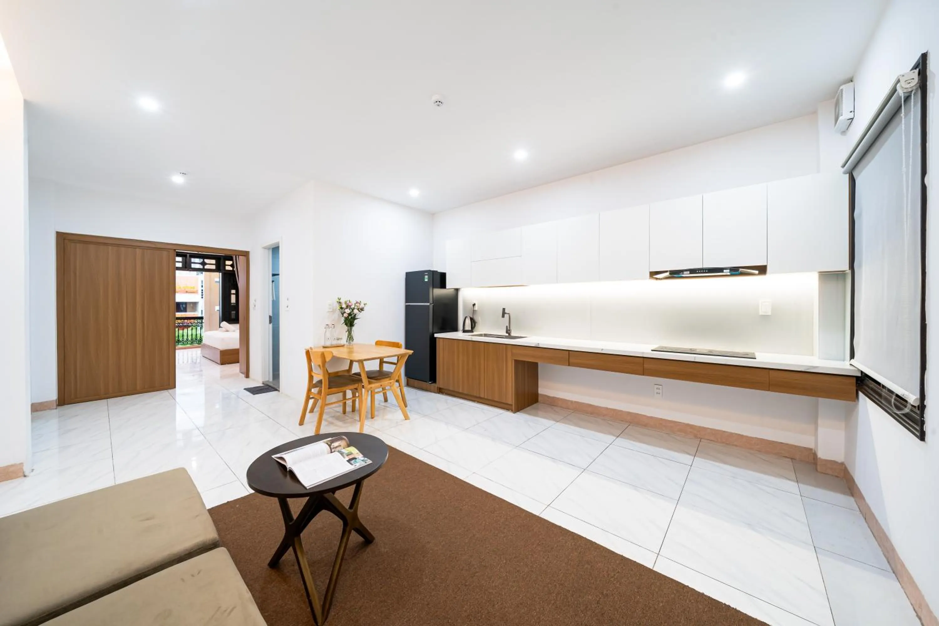 Seating area in Mint Airport Central Hotel Danang By Haviland