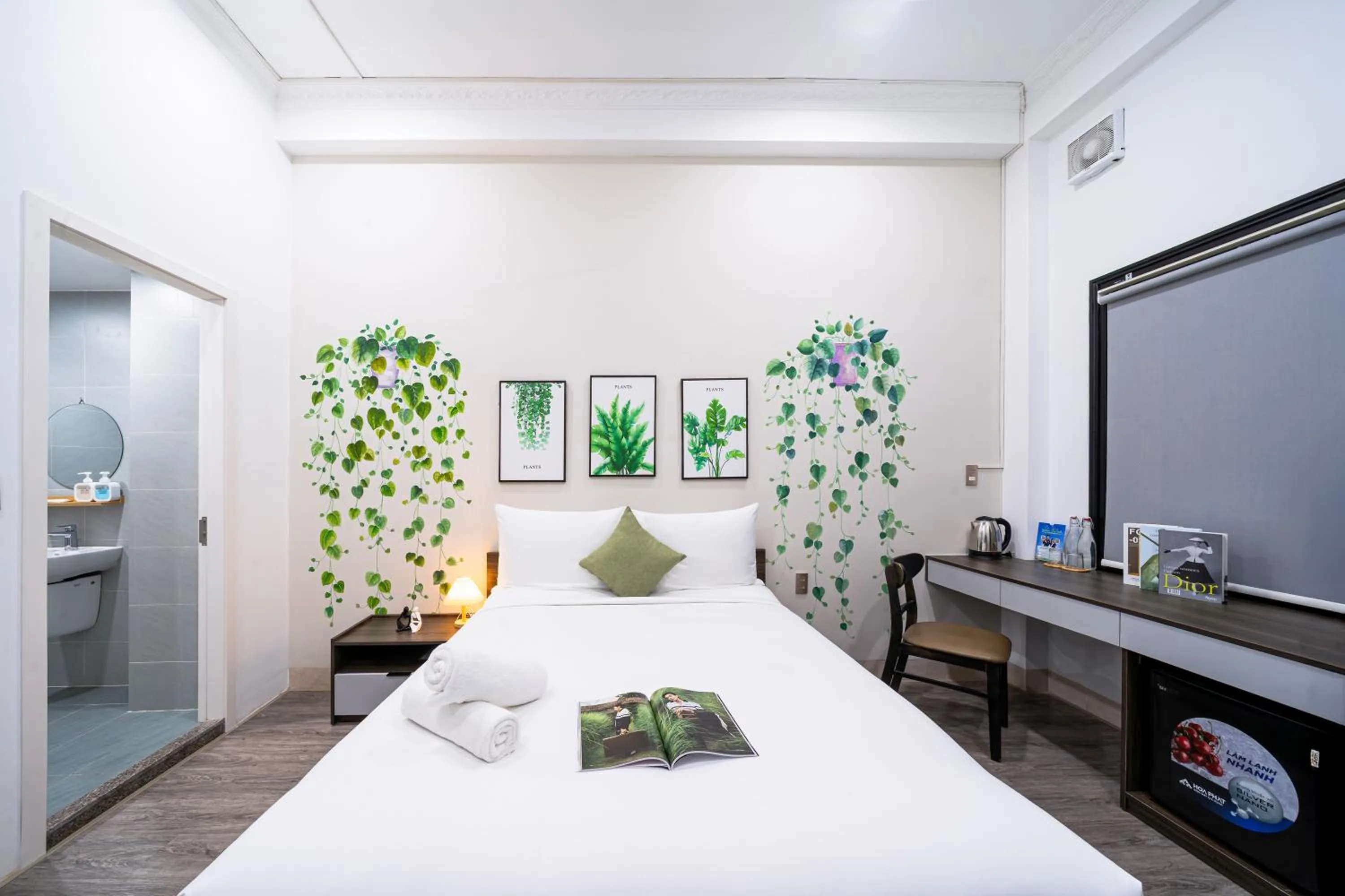 Bed in Mint Airport Central Hotel Danang By Haviland