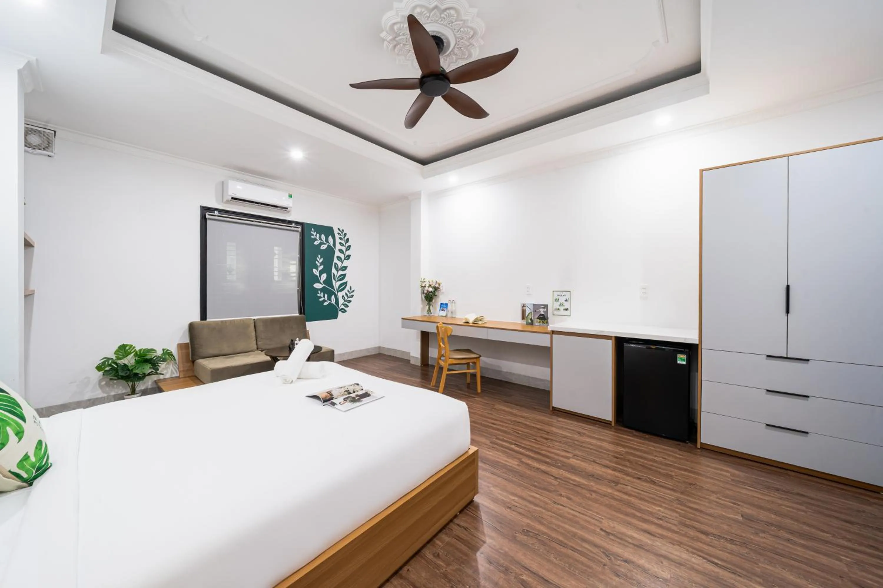 Photo of the whole room, Bed in Mint Airport Central Hotel Danang By Haviland