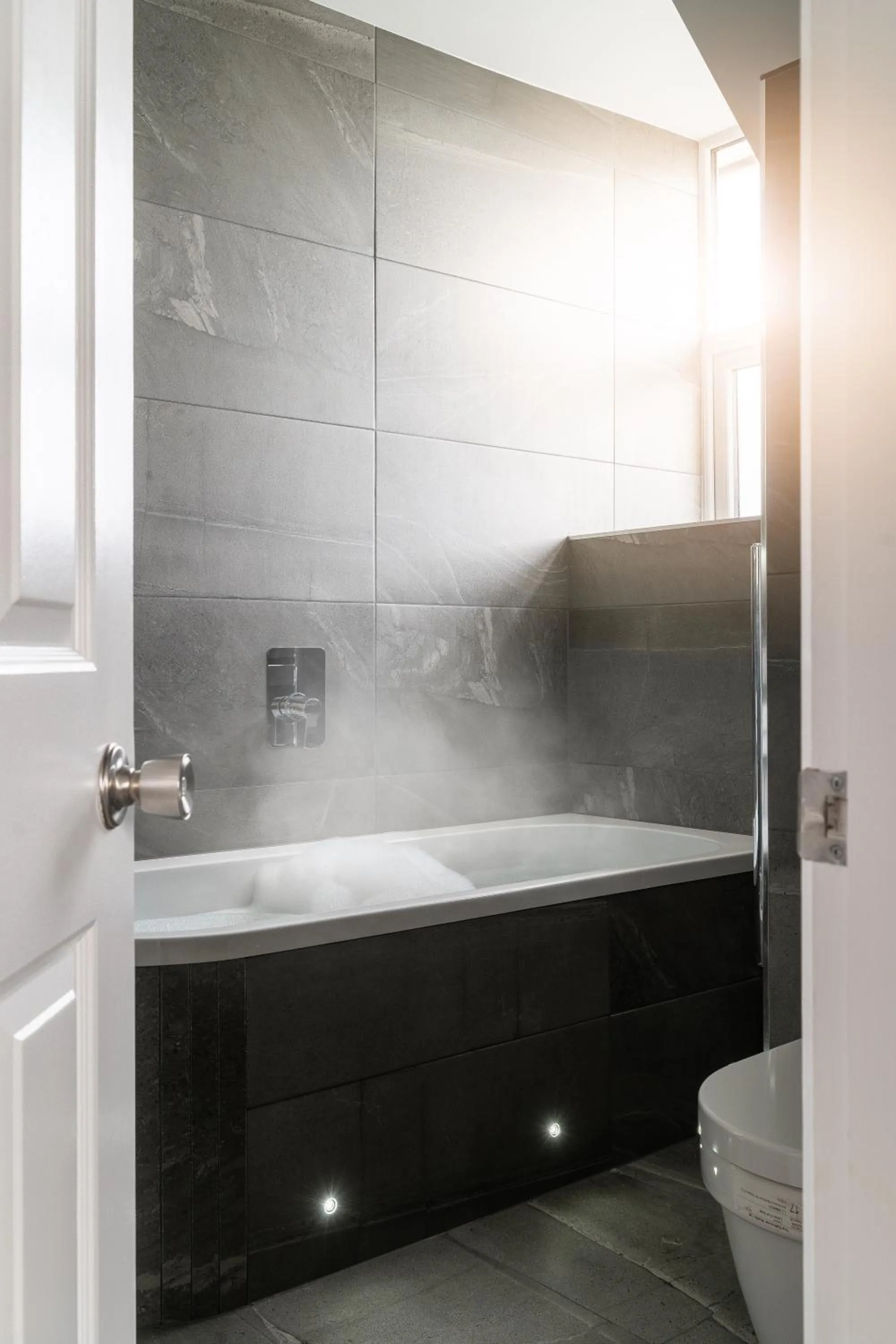 Bathroom in The Land's End Hotel