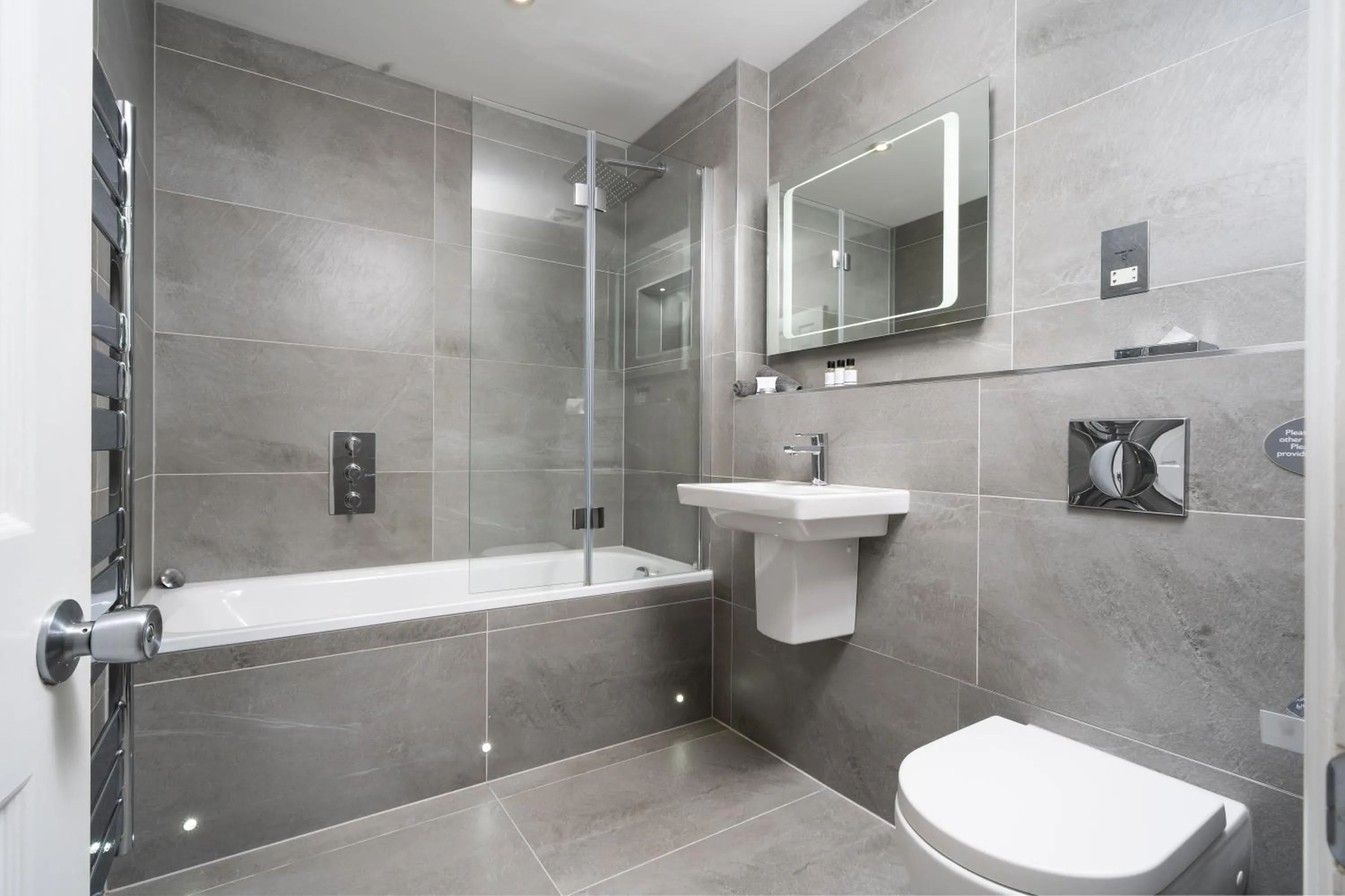 Bathroom in The Land's End Hotel