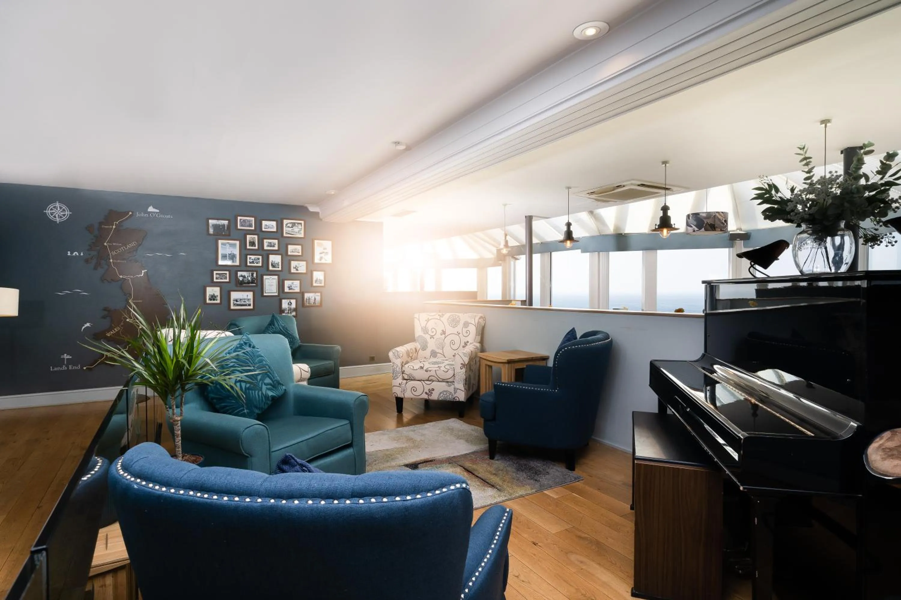 Living room in The Land's End Hotel