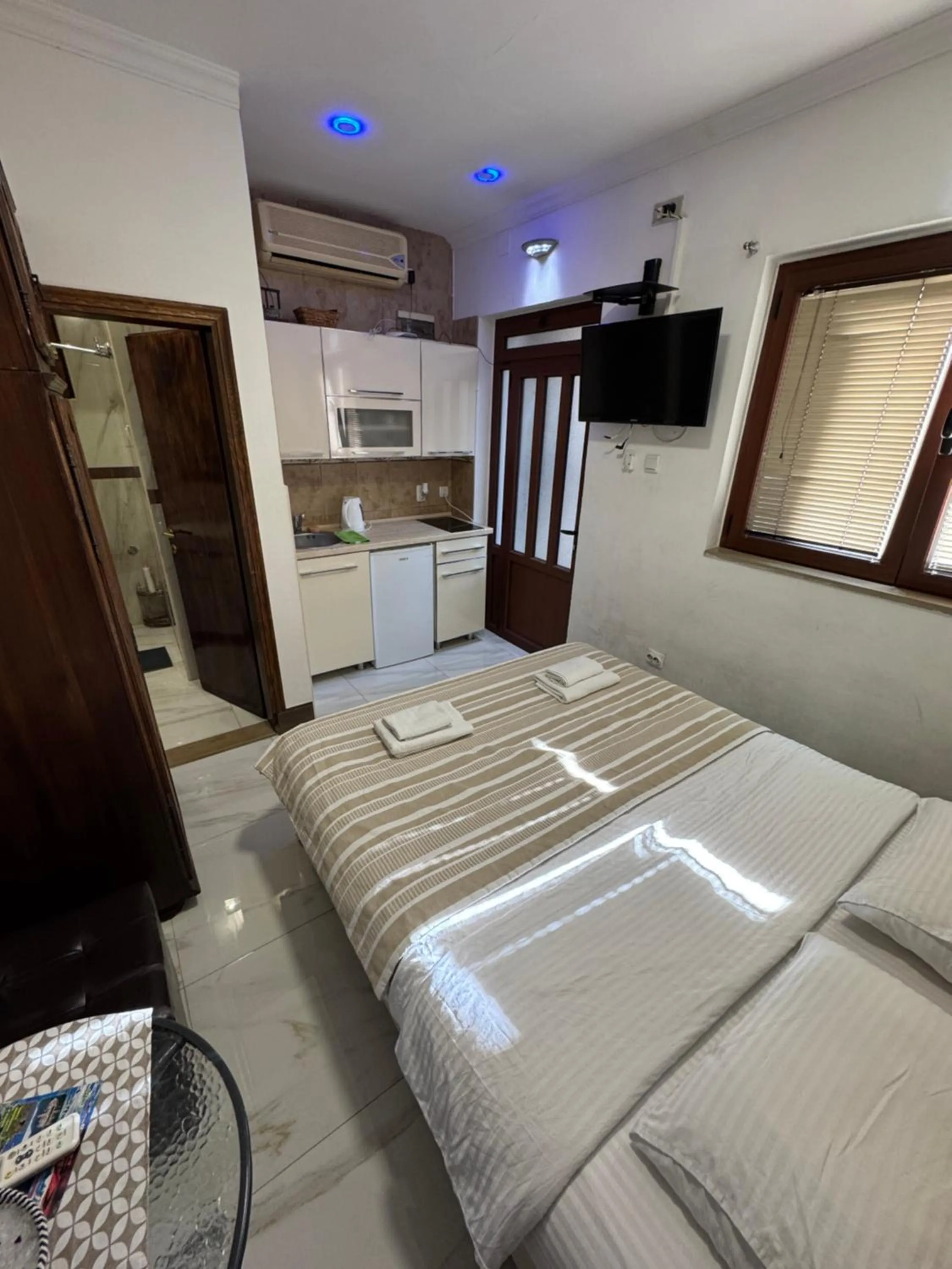 Photo of the whole room in Vita Mundo