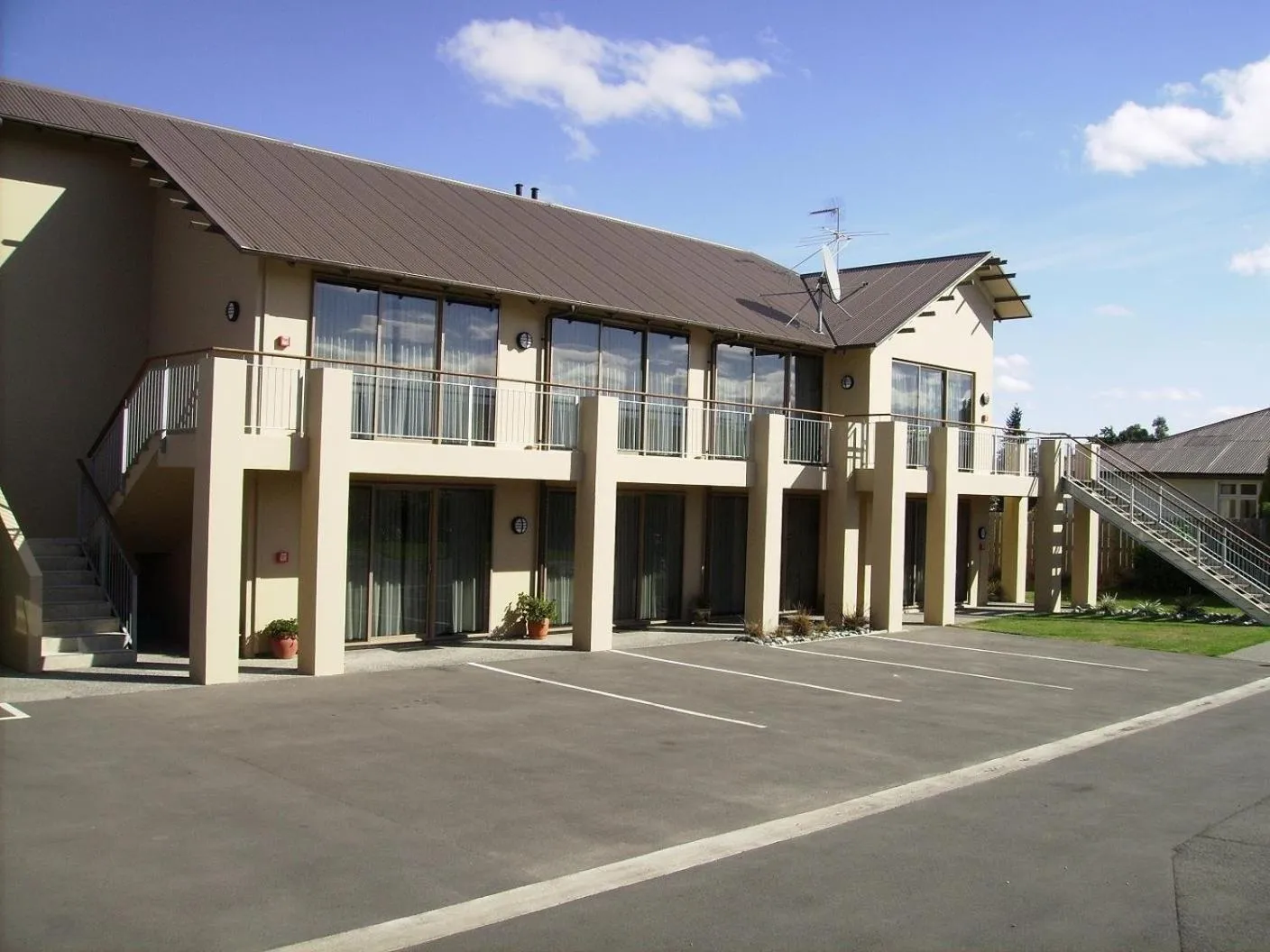 Property building in Methven Motel & Apartments