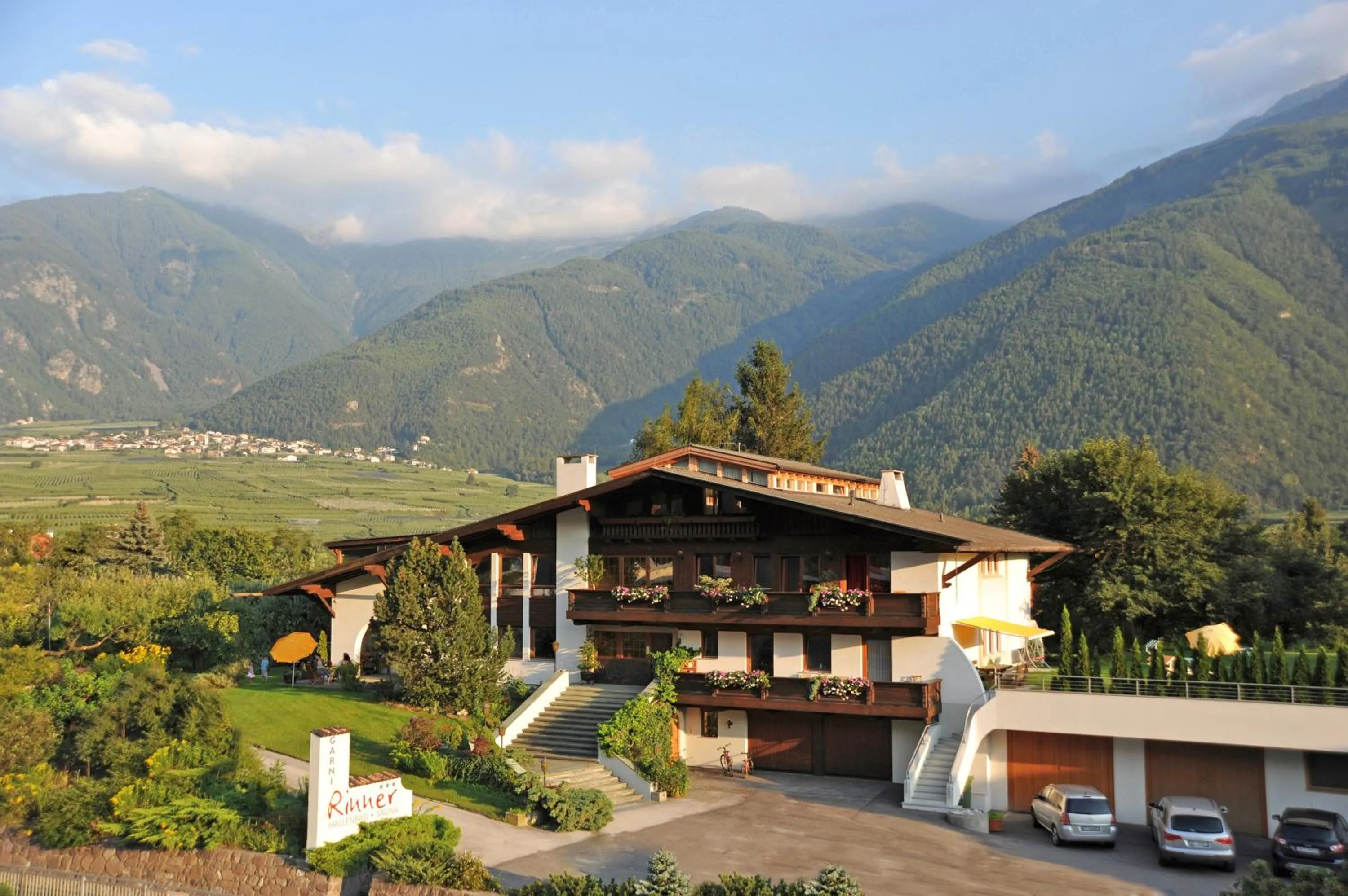 Bird's eye view in Garni - Hotel Rinner Julia