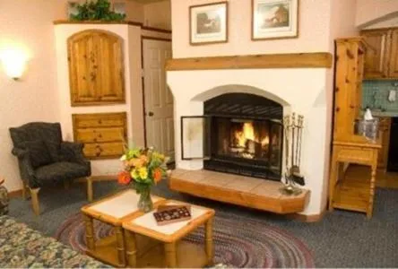 Living room in GetAways at Olympic Village Inn