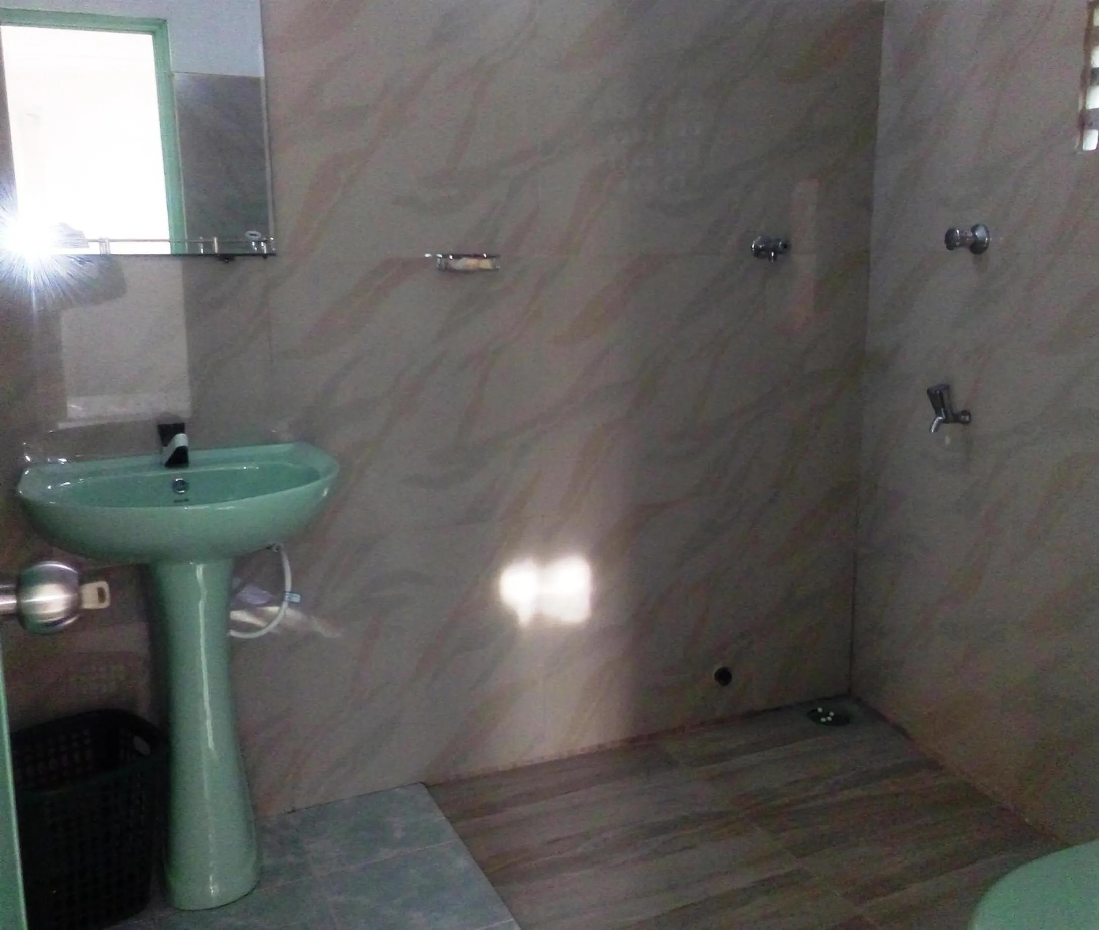 Toilet in New White Villa