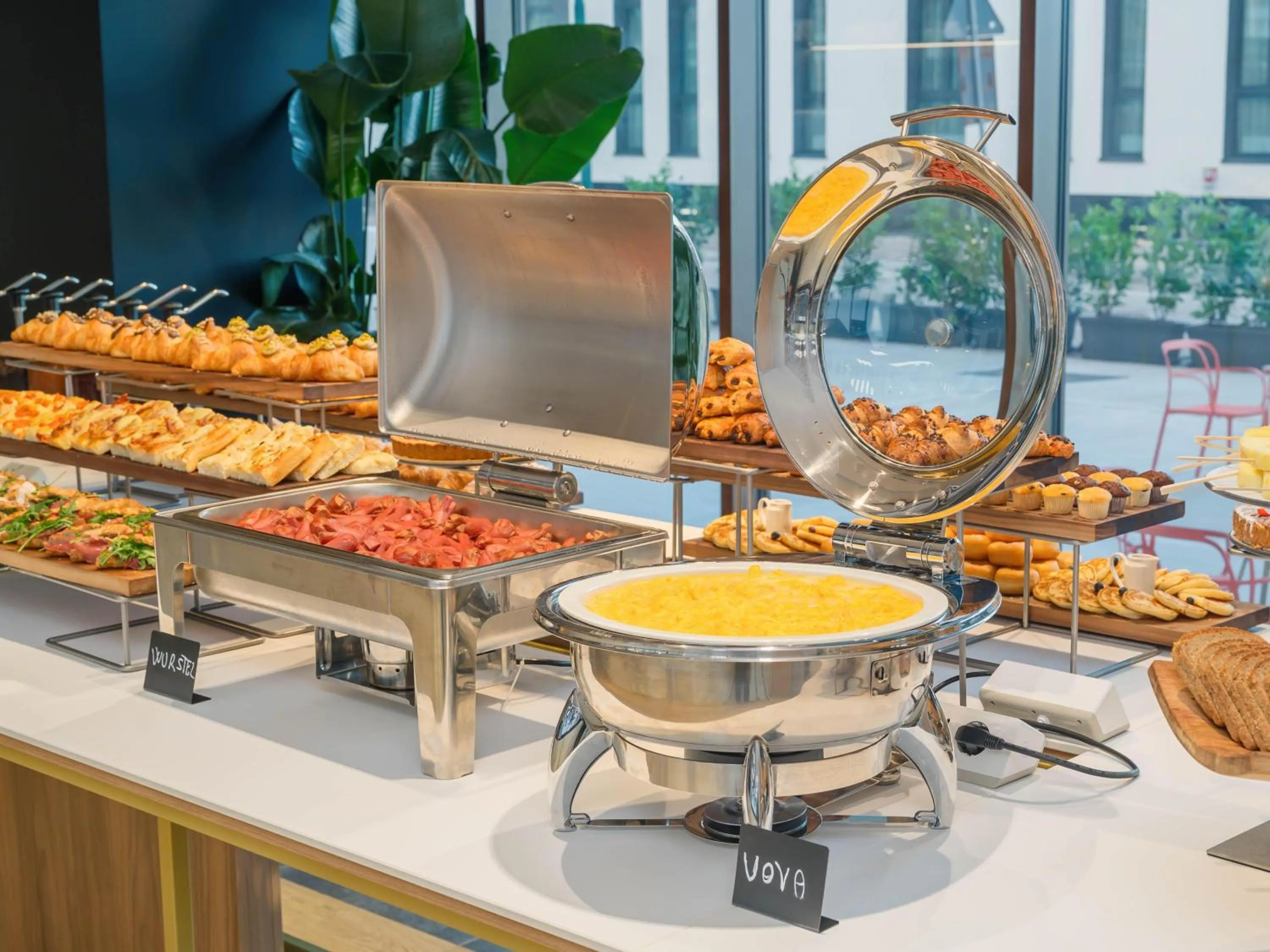 Restaurant/places to eat in B&B HOTEL Venezia Laguna